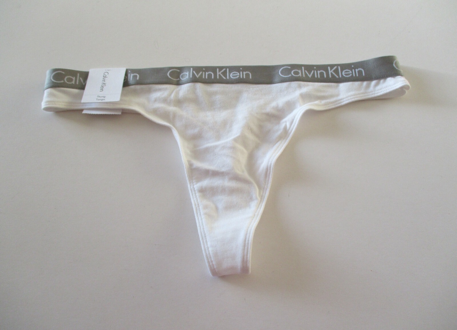 Calvin Klein Radiant Cotton Thong QD3539 XS, M, L. XL MSRP $13.00 – $15.00 NWT