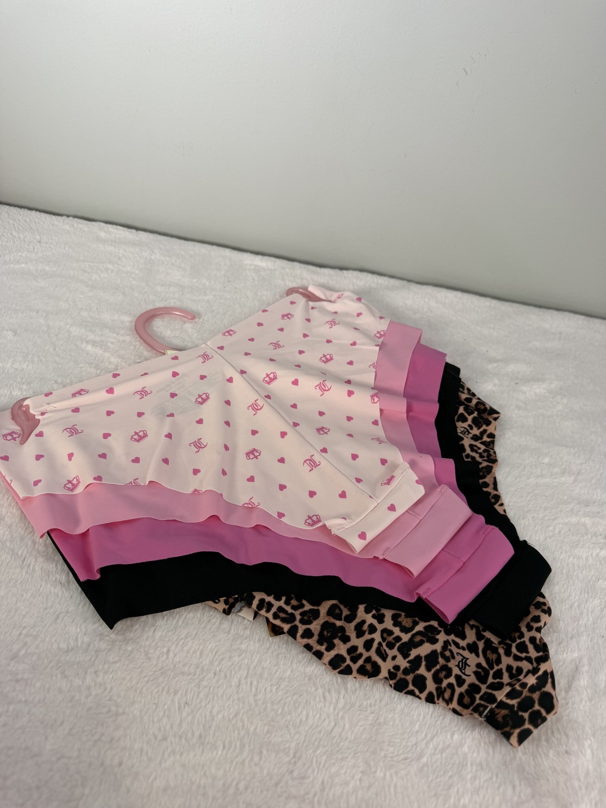 Juicy Couture 5-Pack Seamless Panties Set Size Medium Pink Leopard Ruffle NWT
