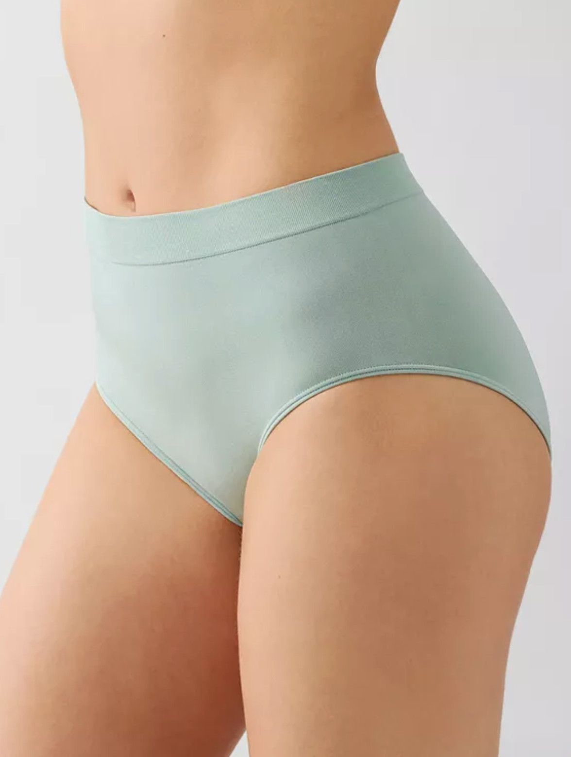 Wacoal 2XL (Size 9) B-Smooth Full Seamless Brief Panty NWOT 838175 Green