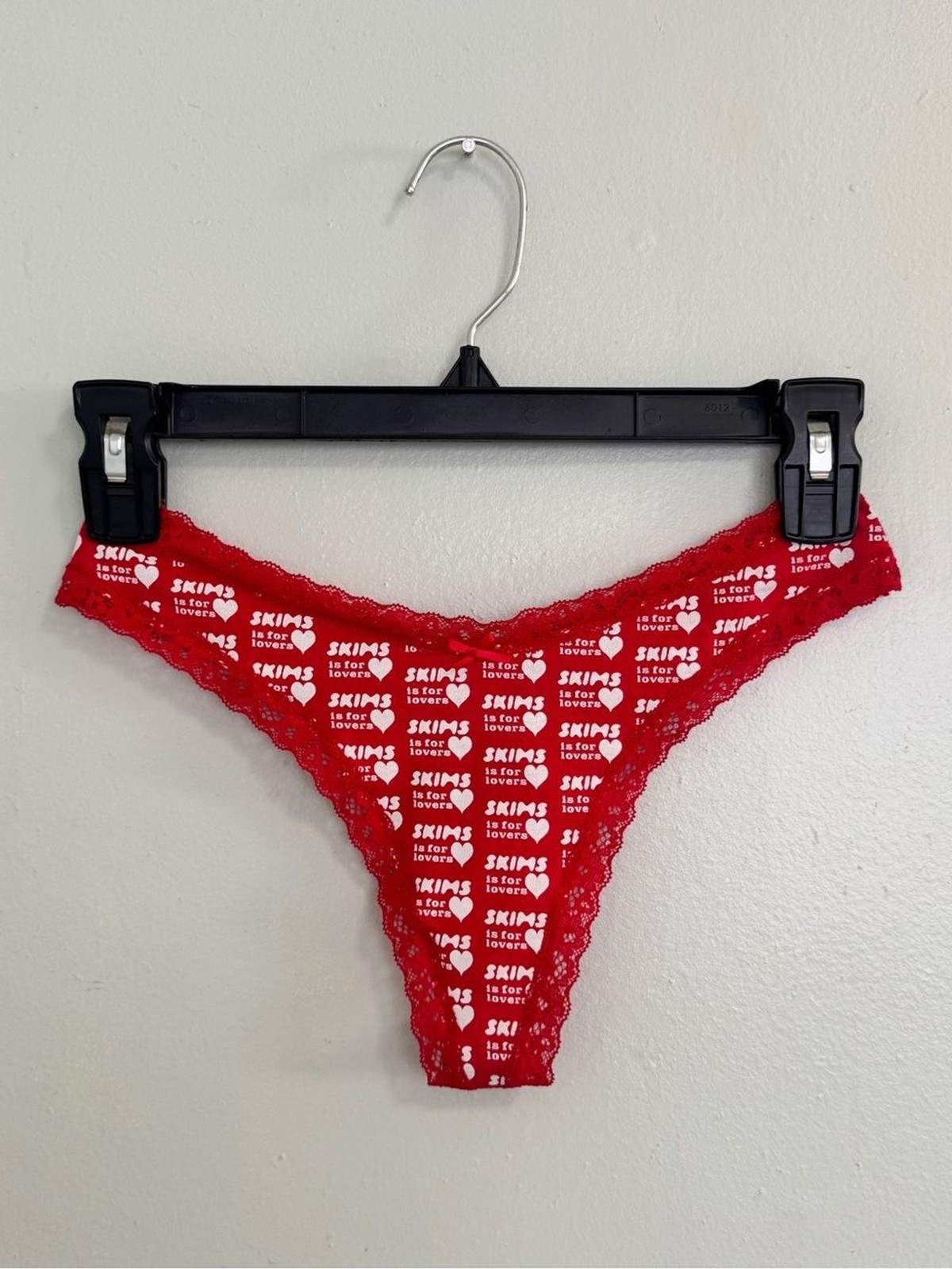 NEW SKIMS is for Lovers Lightweight Cotton Lace Thong Red Small NWOT