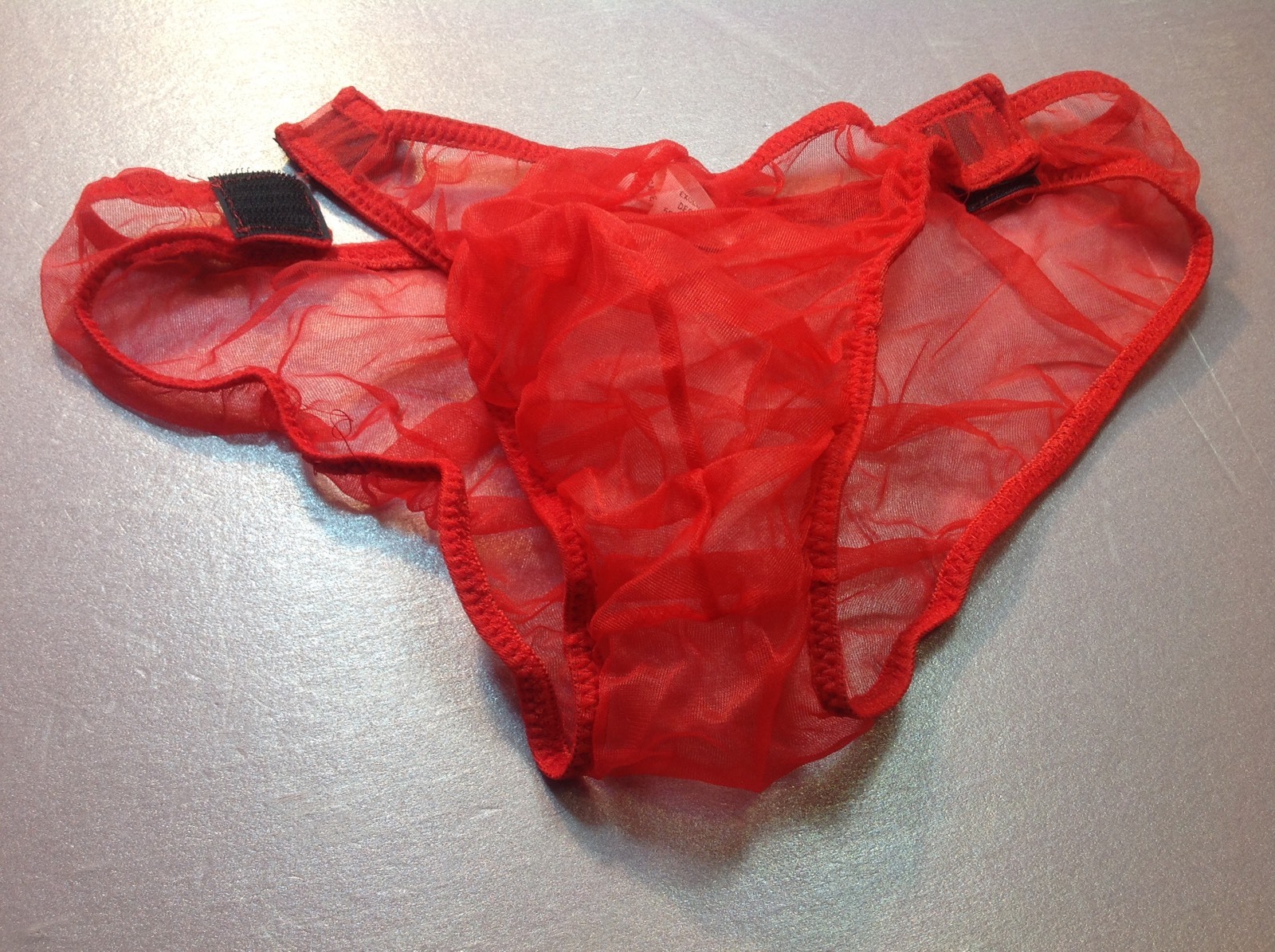 Women/Men’s Panties,USA,opens Completely,2 tape Snaps,size XL/1X, Red Gauze