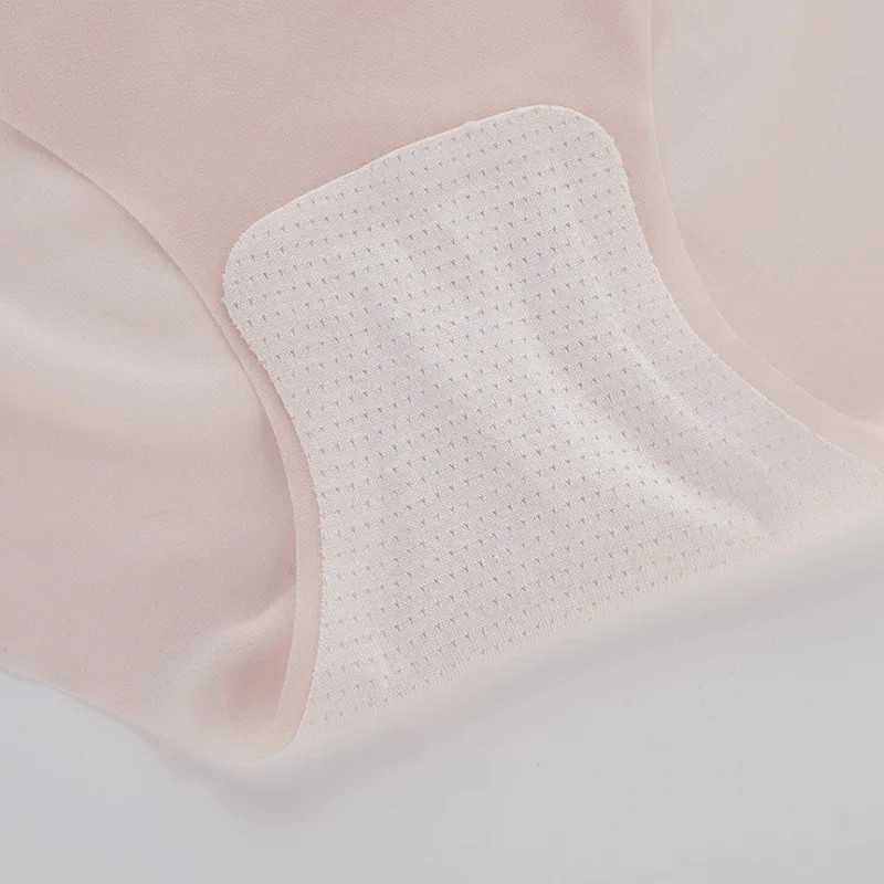 1pc Ice Silk Seamless Underwear Ultra Thin Quick Dry Breathable Summer Panties