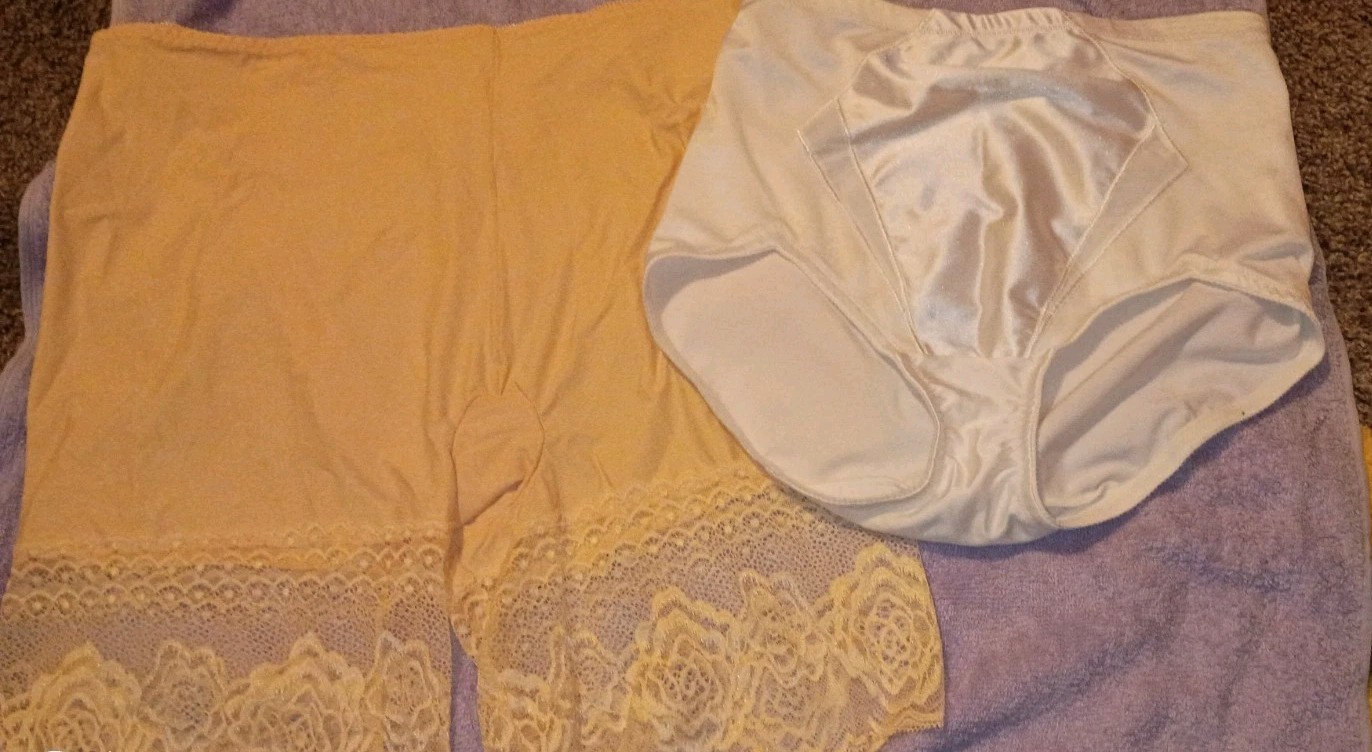 Shaper Panties. Very Pretty. 3xl.Also Girdle Panties No Tag Likely Cupid Or Flex