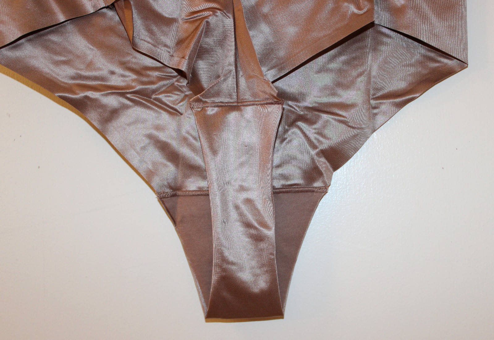 NWT SPANX Women’s Plus Cafe au Lait Brown Shaping Satin Thong Underwear 1X 2X 3X