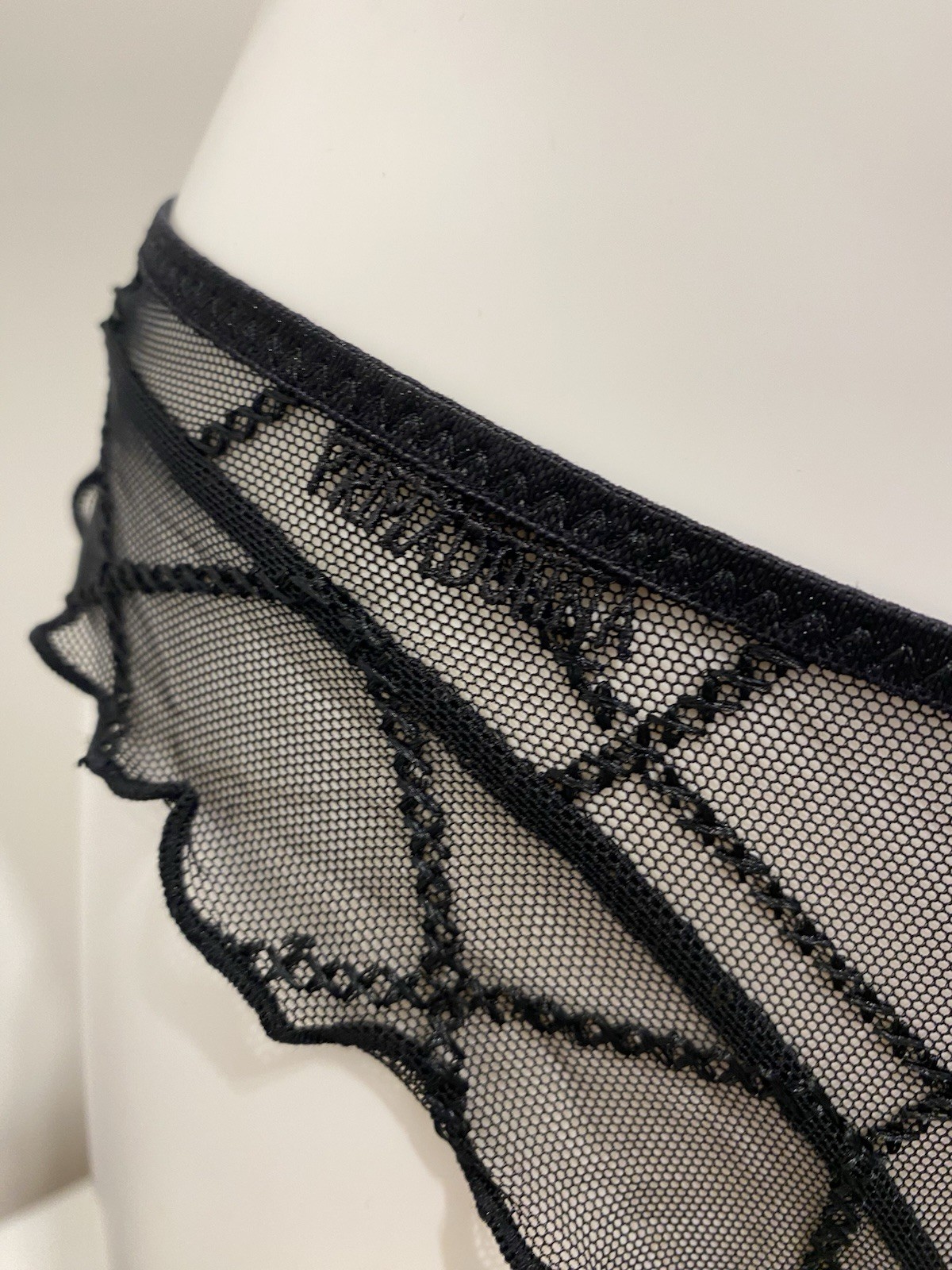 Prima Donna Nara Black Thong UK 12 Medium Sheer panty knickers panties underwear