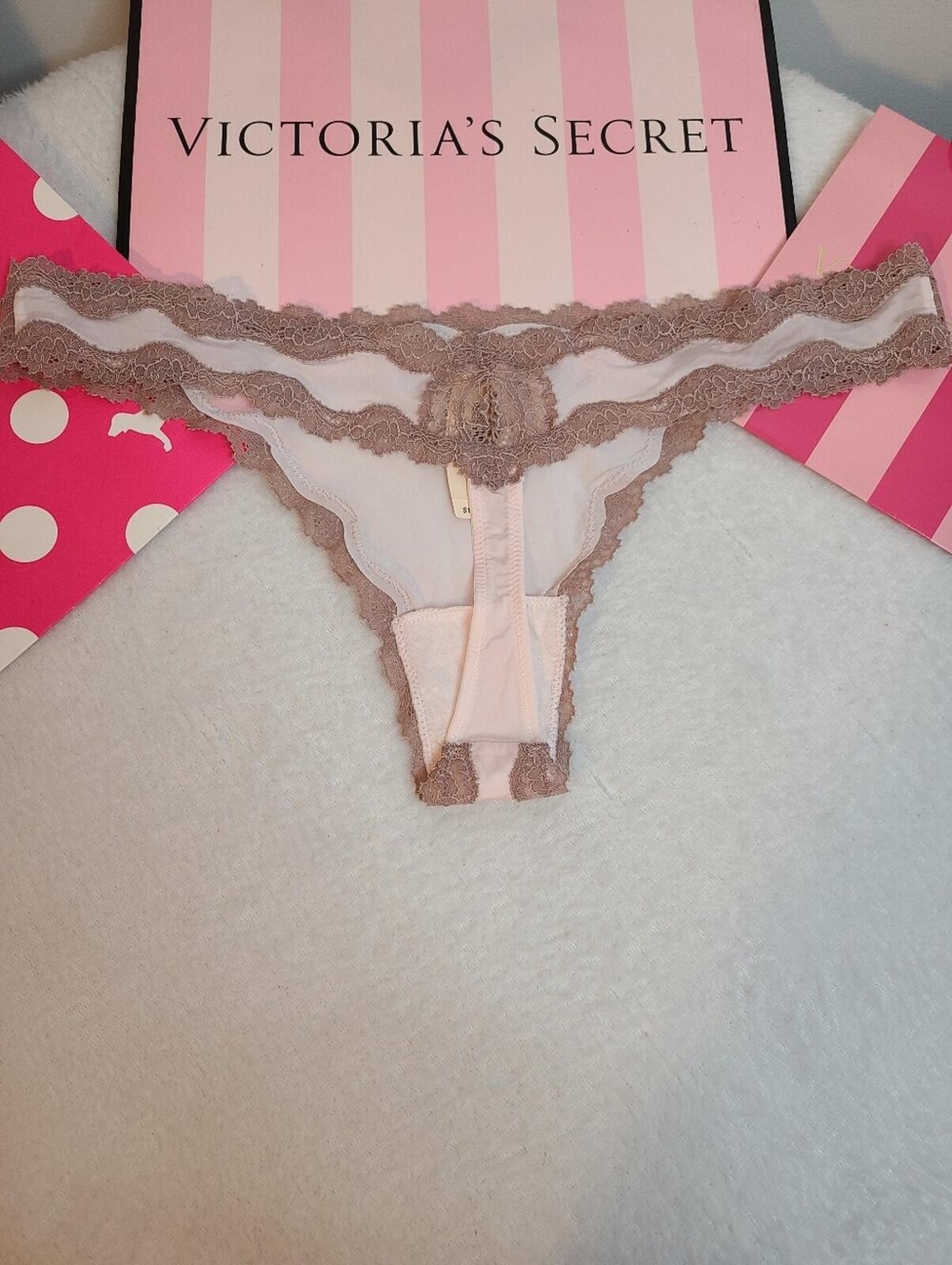 Y2K VS Dream Angels Silky Nylon Lace Classic Thong Panty Size Lg – NWT