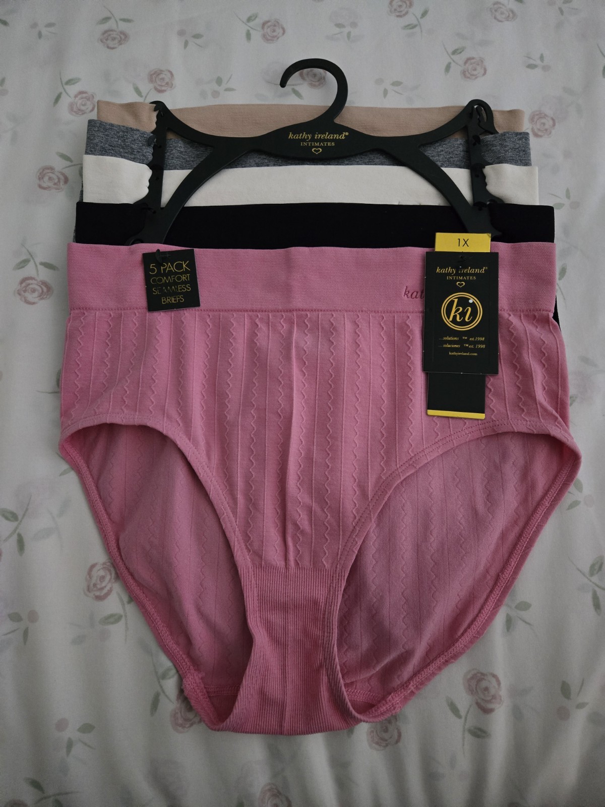 Kathy Ireland 5 Pack Multicolor Comfort Seamless Briefs SIZE 1X- GREAT FIT !