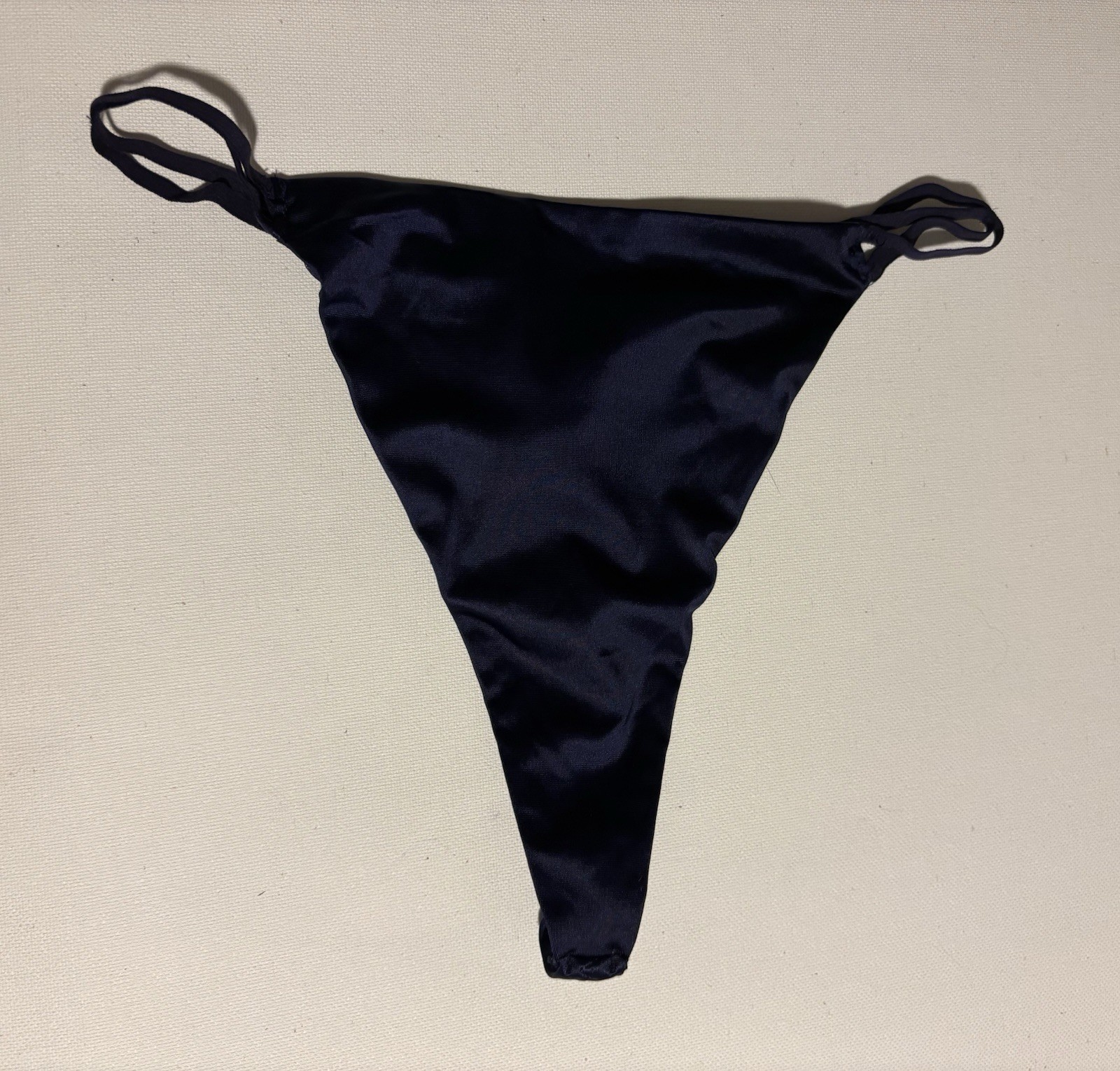 Victoria’s Secret, Vintage Very Sexy, Navy Rusched T-back, Stretch Double String