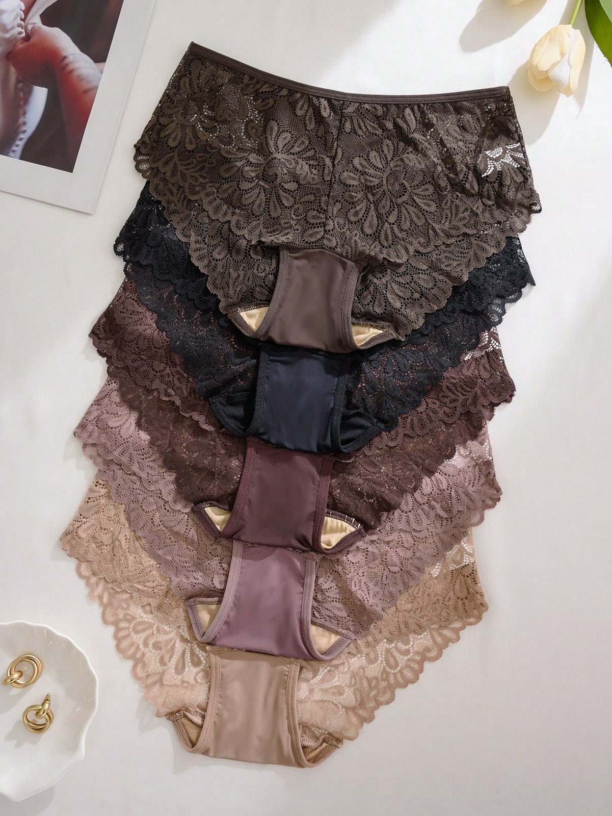 5 pack ladies lace patchwork briefs with comfortable fit cheap24