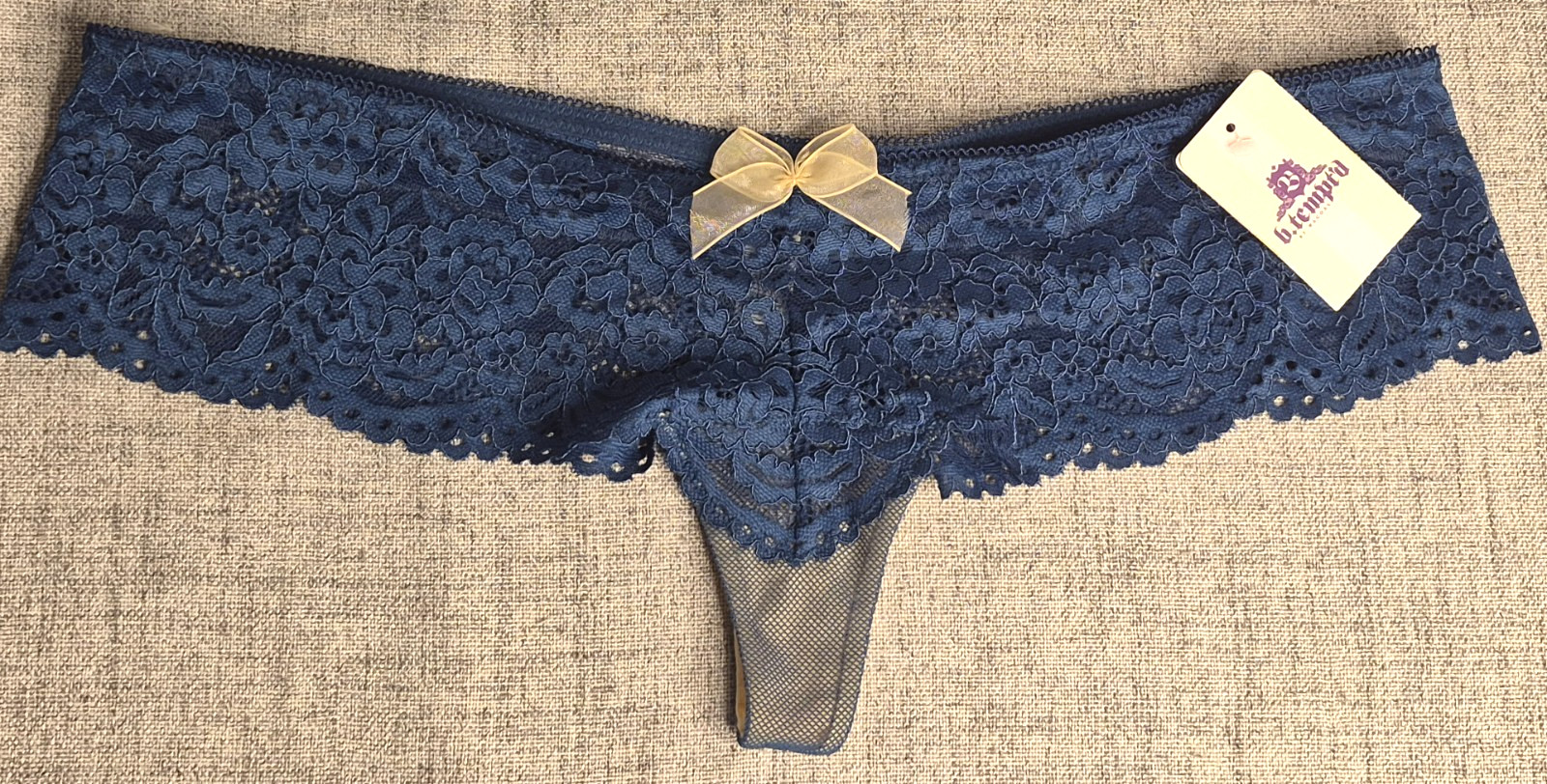 b.tempt’d by Wacoal Ciao Bella Cheeky Tanga Lace Panty Size 6 Dark Teal #945144