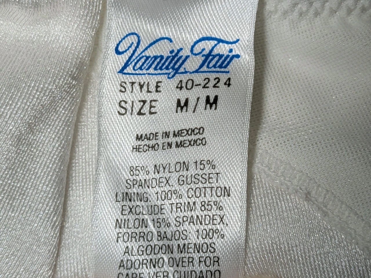 Vintage Vanity Fair Solid White High Rise Stretch Brief Panties Satiny Nylon Med