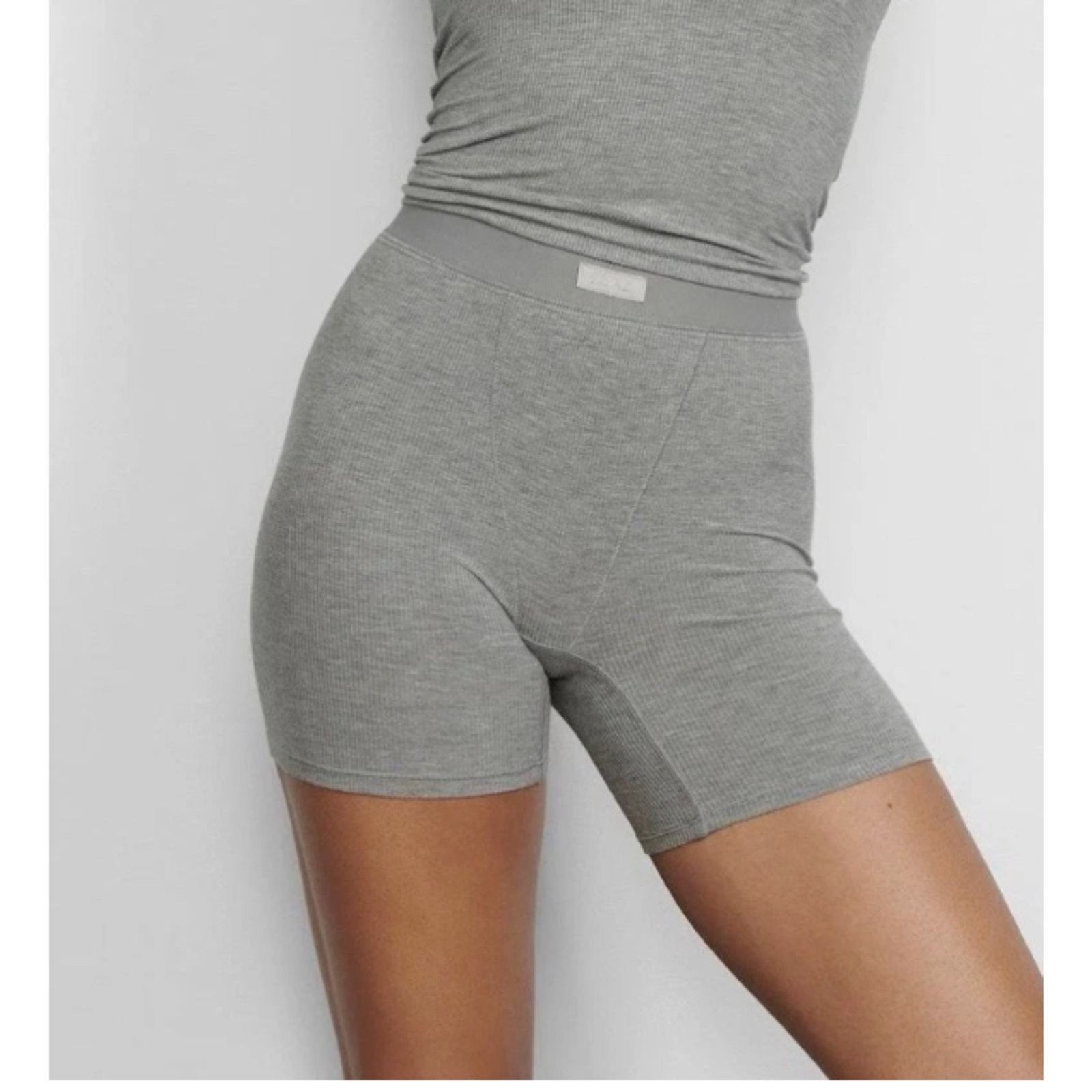 SKIMS Soft Lounge Boxer — Heather Gray (XS)