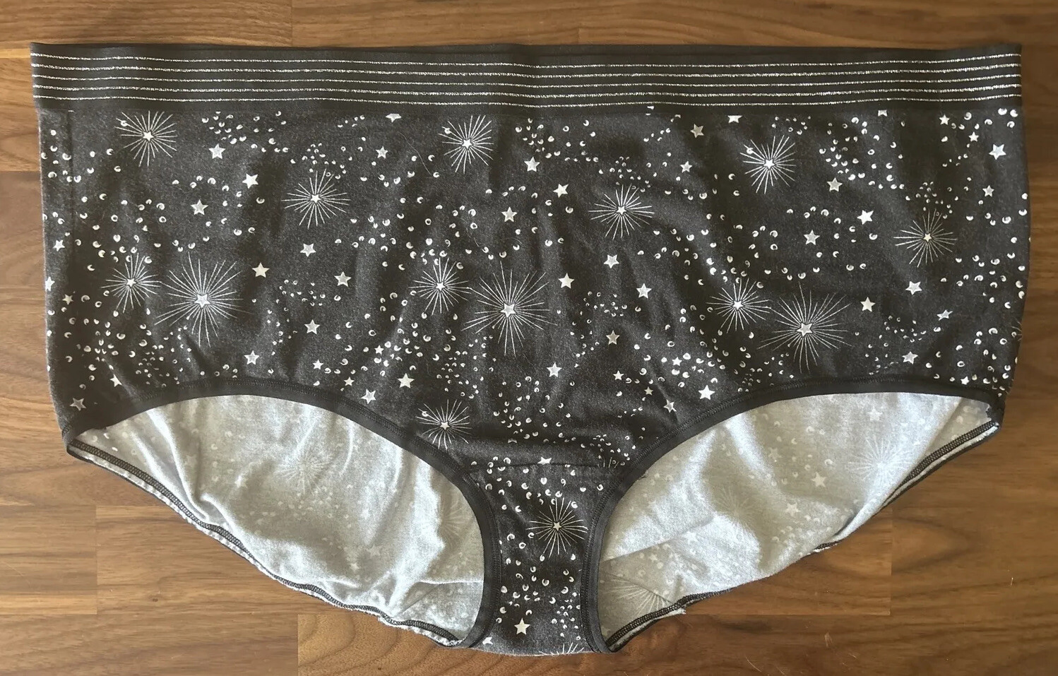 CACIQUE Cotton Full Brief Wide Waistband Panty 22/24 Stars Black Fireworks