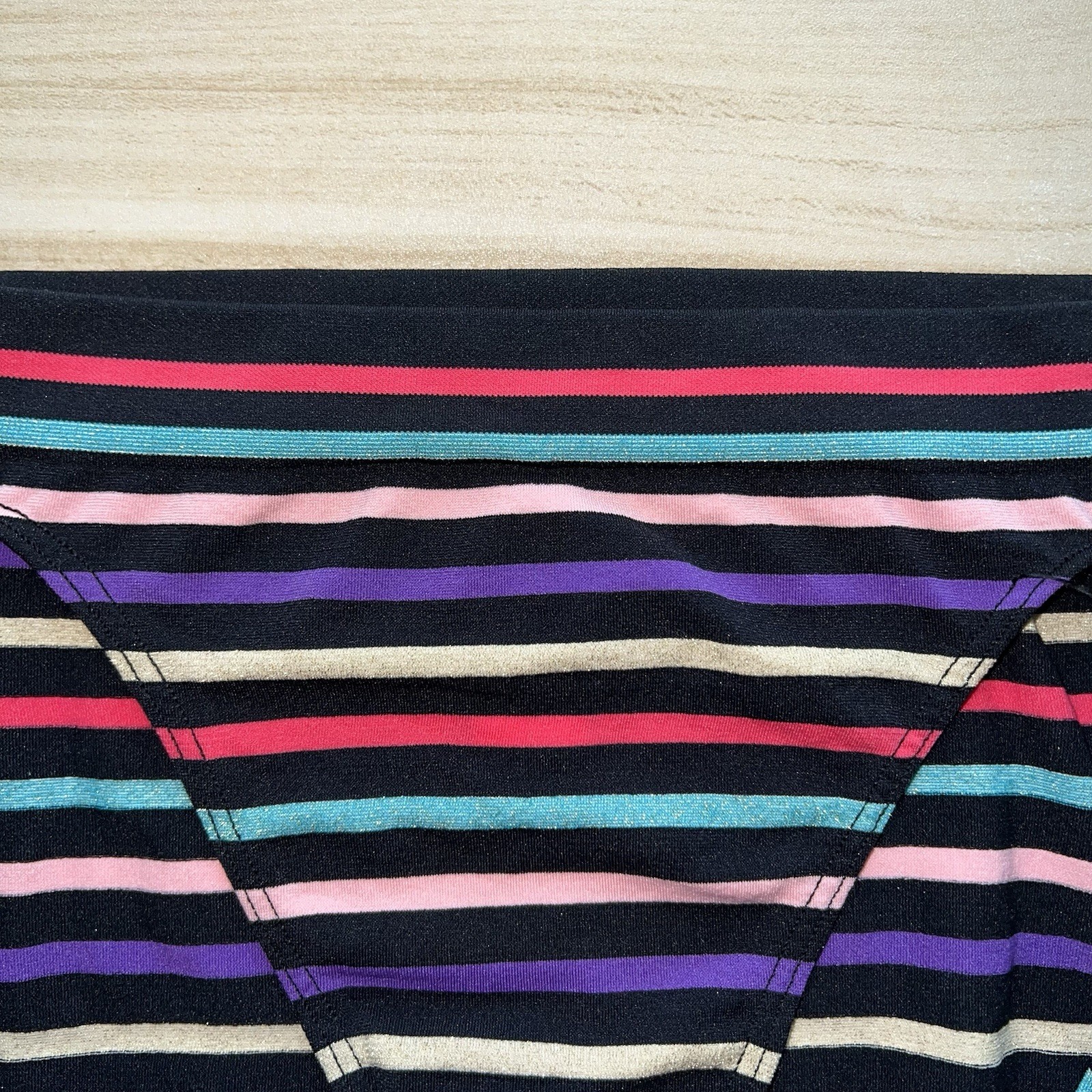 Victoria’s Secret Body by Victoria MEDIUM Bikini Panties Striped Nylon VTG Y2K