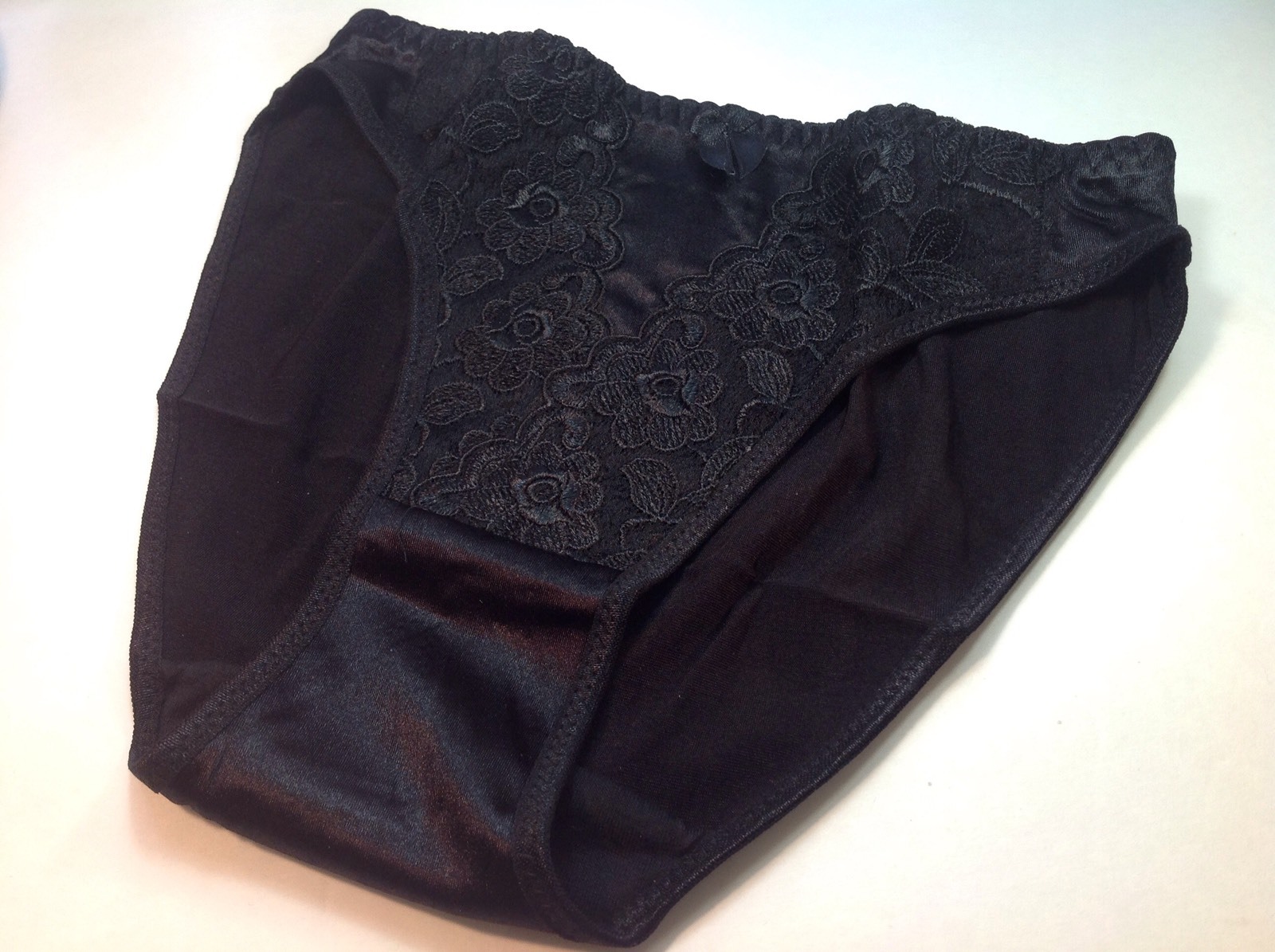 Women Panties,Bikinis “Eva Cervantes” Size L. Black Satin Floral W/decoration