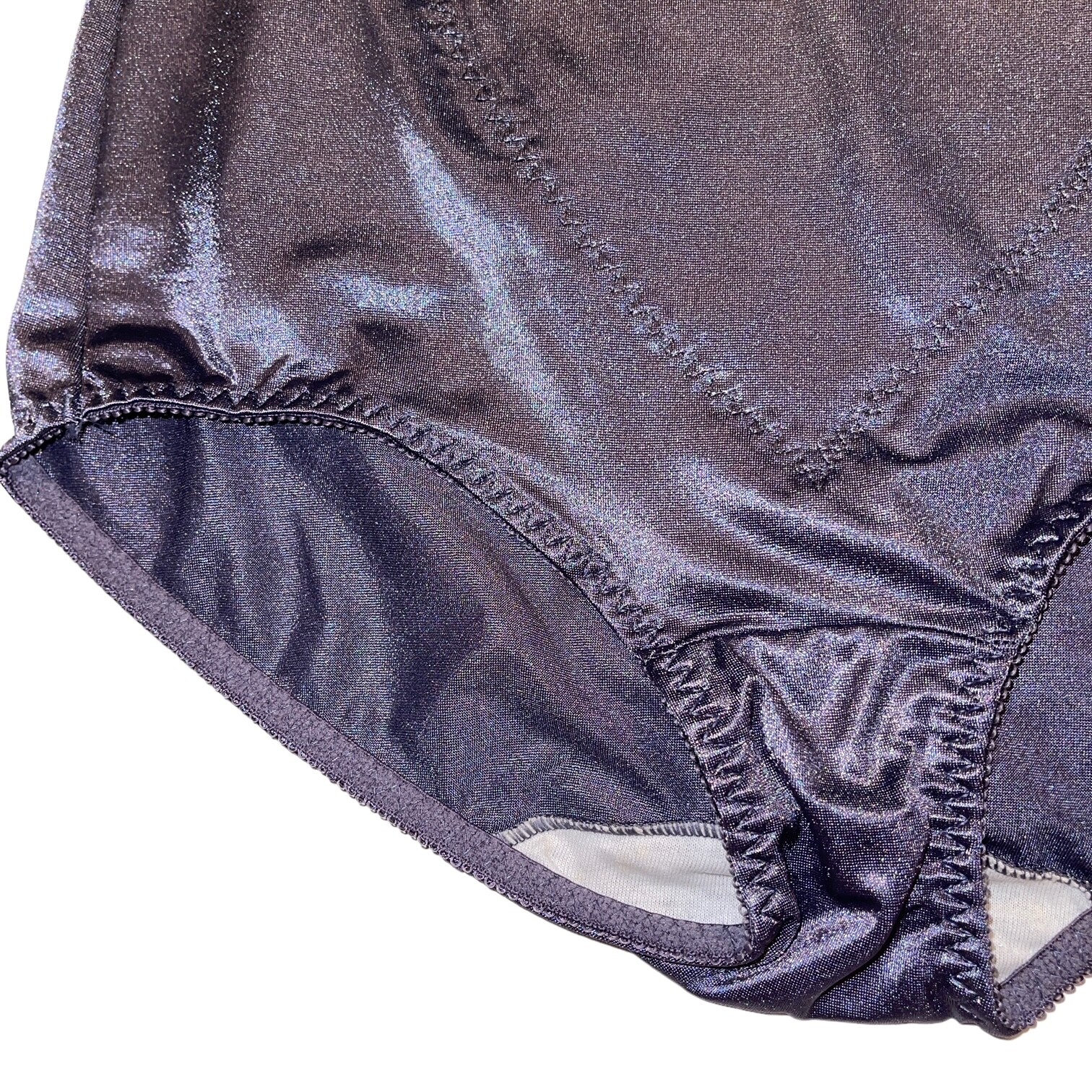 Bali Shaping Brief Panties 2 Pair Targeted Tummy Toner Firm Control Panel X710