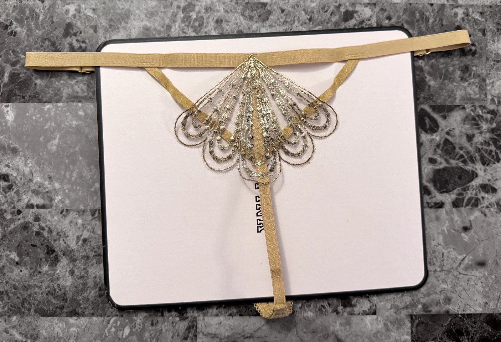 VICTORIA’S SECRET GOLD EMBROIDERED ADJUSTABLE STRAP SHOWGIRL V STRING PANTIES