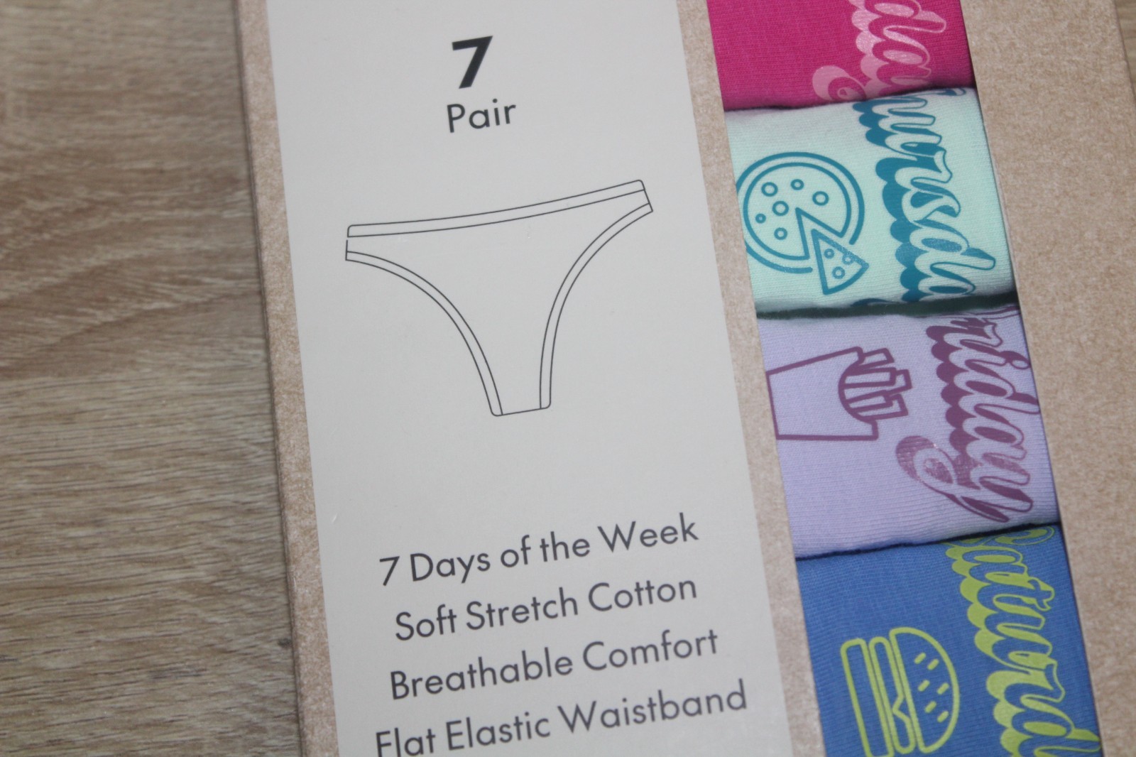 No Boundaries XS Mid-Rise Thong Panties 7 Pair 7 Days Of The Week NEW