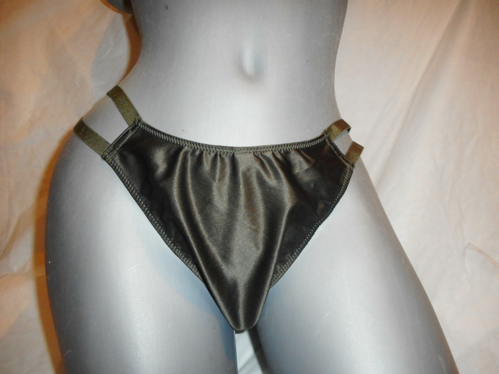 Victoria’s Secret Green Very Sexy Brazilian Slip SIZE LARGE