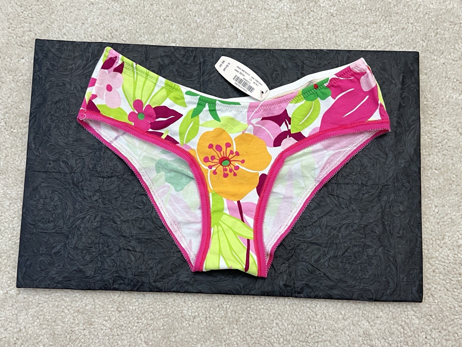 NWT Victoria’s Secret Vibrant Tropical Ruched Back Cotton Hiphugger Panties XS