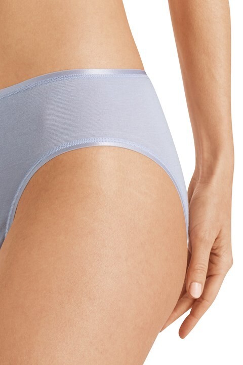 Hanro COTTON SEAMLESS 71626 Lavender Frost Cotton Knit Hi-Cut Brief – XL