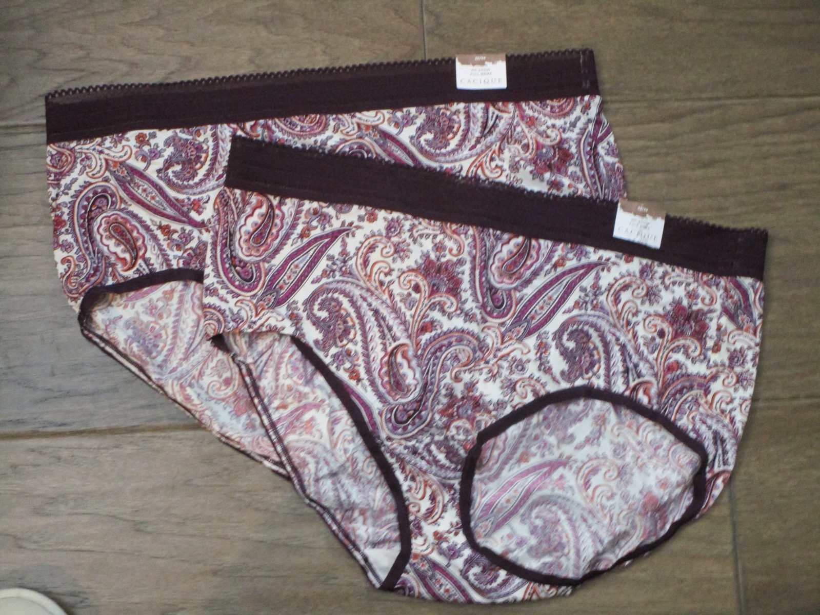 2-PACK CACIQUE NO-SHOW FULL BRIEF PANTIES IN BURGUNDY PAISLEY SIZE 22/24