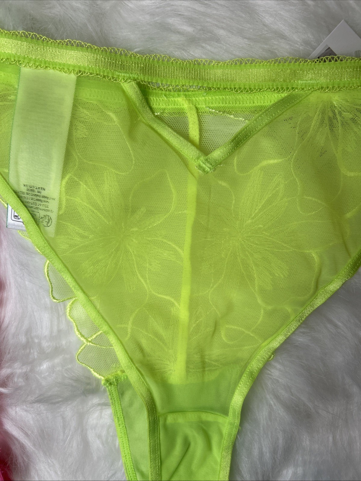 NEXT SET – HIGH LEG LACE/ BRAZILIAN KNICKERS – 2 PCS – UK8 – GREEN/ PINK