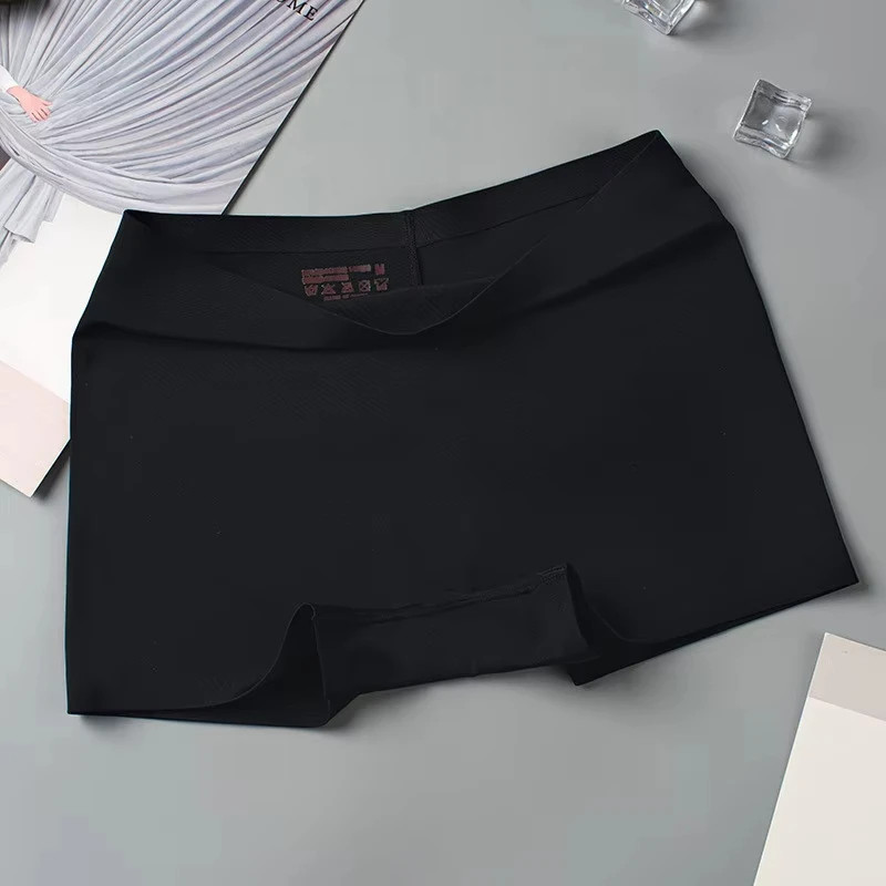 Seamless Silk Boyshorts Soft Solid Color Plus Size Women’s Underwear 2 Pcs