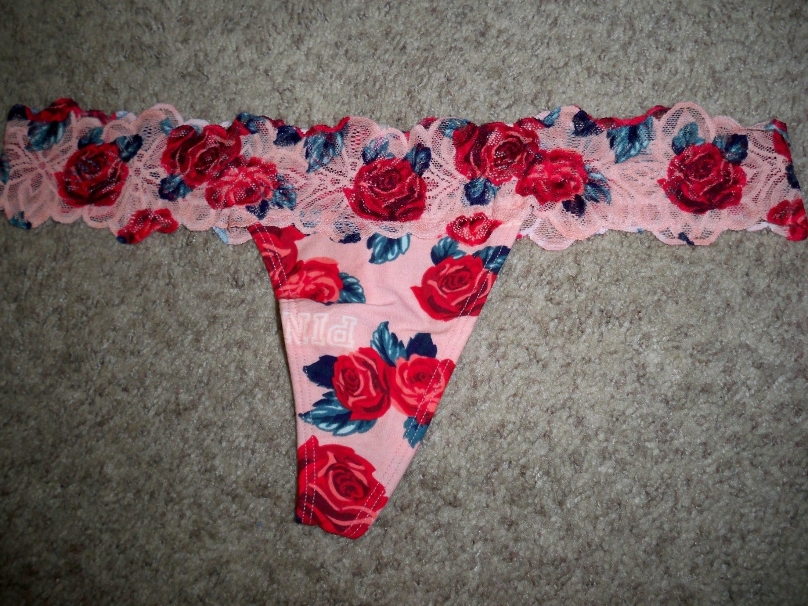 VICTORIA’S SECRET THONG ROSES FLORAL LACE WAIST LARGE NEW