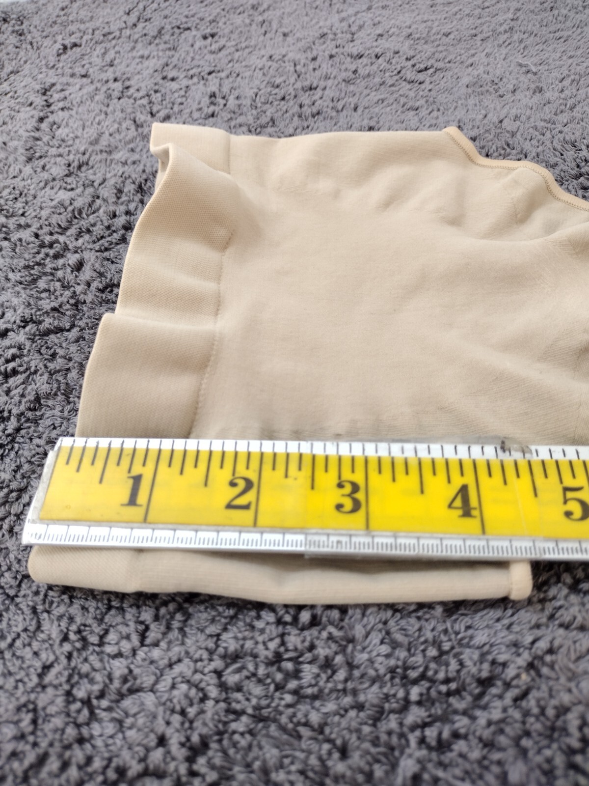 SKIMS Women’s Comfy Sculpting Mid Waist Thong in Beige Size XXS/XS SH-MWT-0198