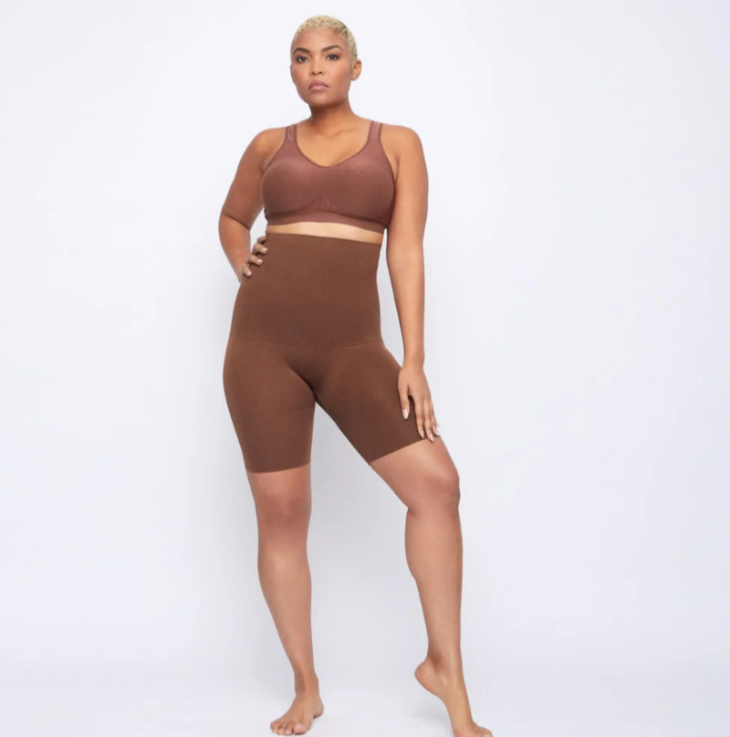 UNDEROUTFIT High Waist Shaping Lightweight Breathable Shorts Cocoa Medium #861