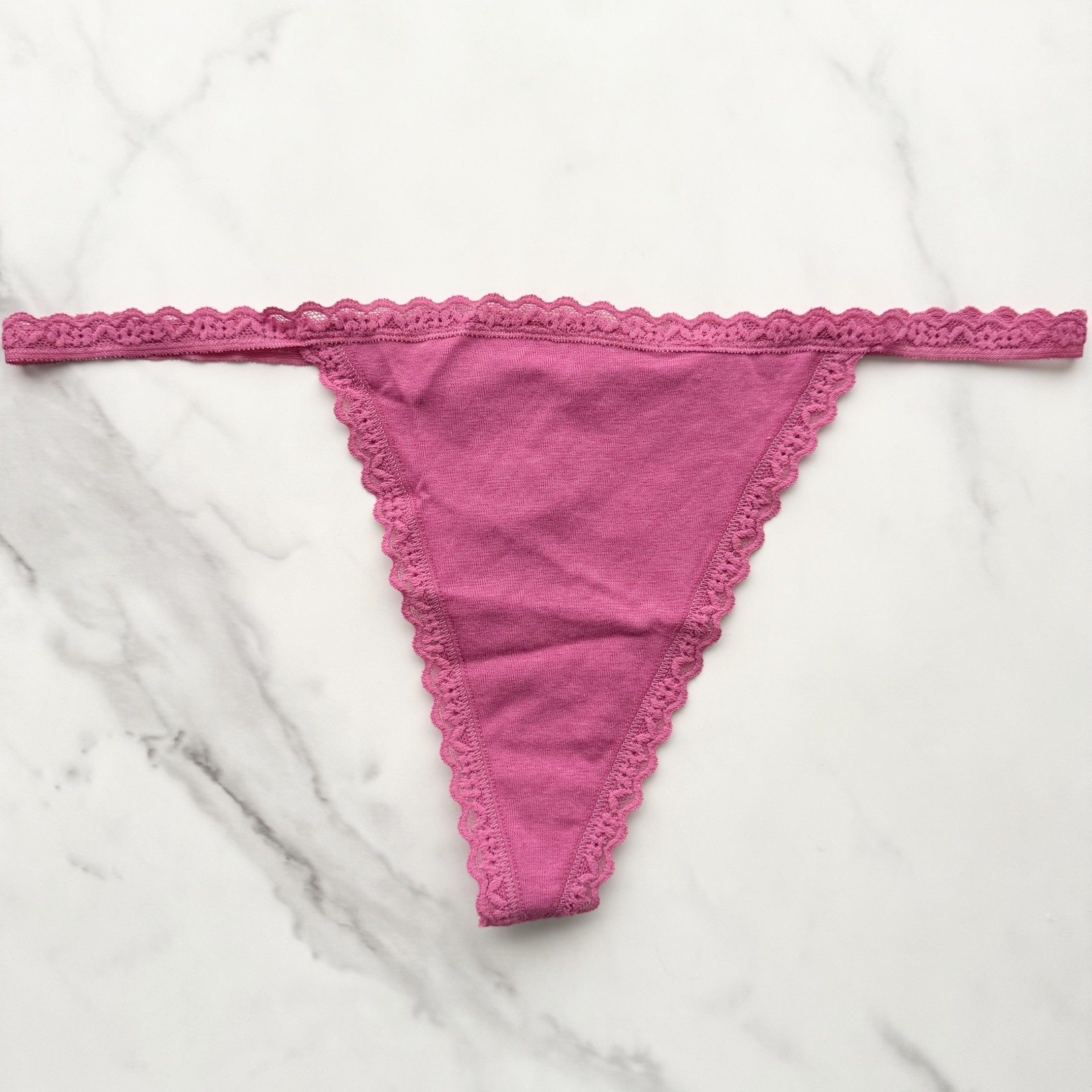Victoria’s Secret The Lacie Lace-Trim Smooth V-String Panty Luscious Rose XL