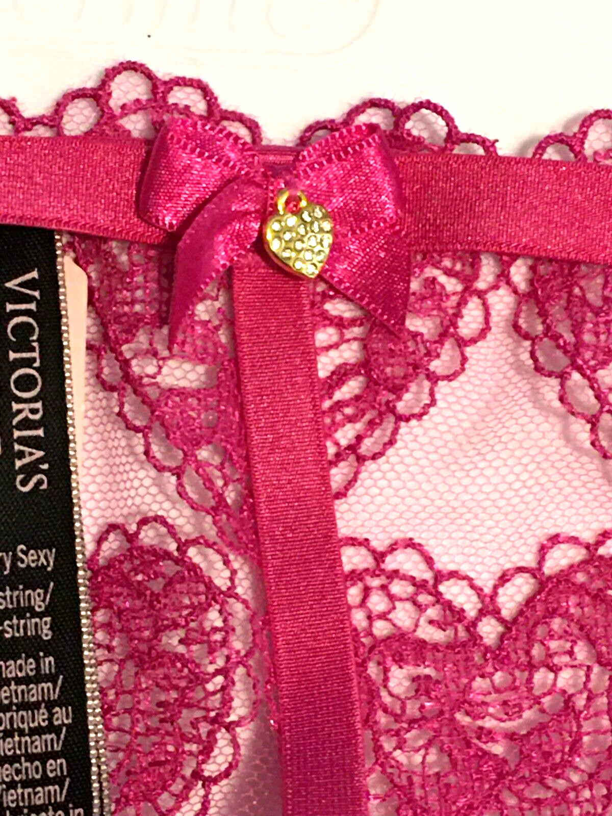 Victoria’s Secret Pink Heart Embroidery V-String Panties Size S Heart Charm Back