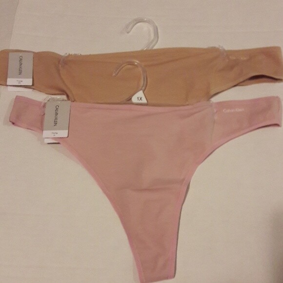 CALVIN KLEIN Form Cotton Nude Thong Panty Underwear Womens Plus 1X 2X 3X QD3709