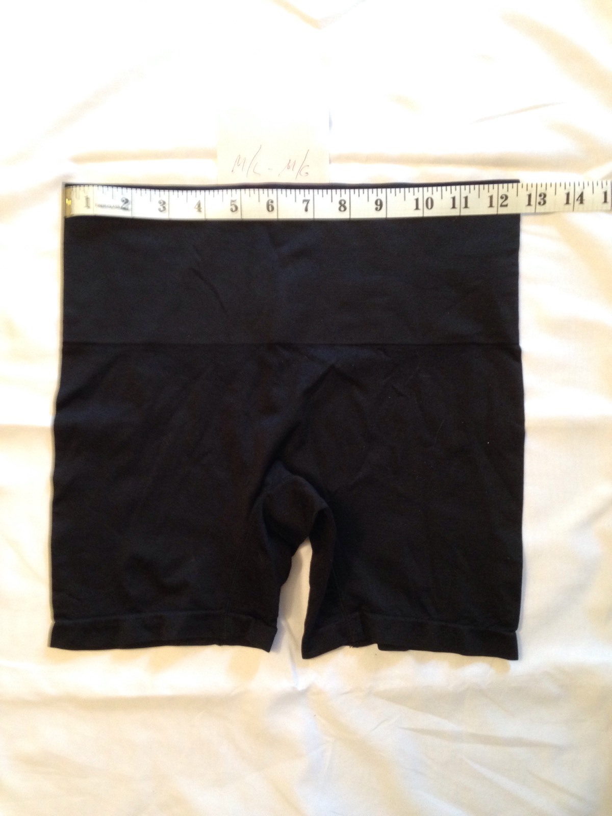 NWOT HSN Yummie Seamless by H.Thomson Brief Boyshorts – Black – Panty Size M/L.