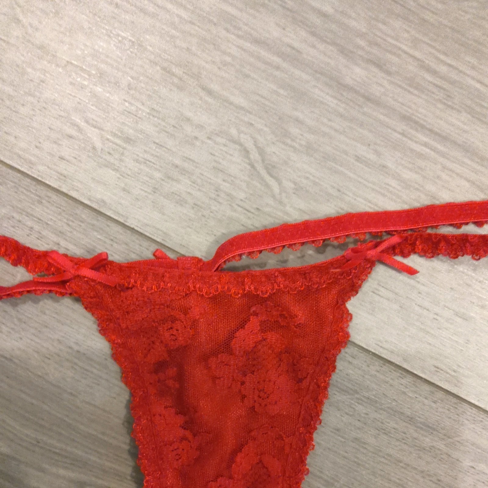 BNWOT Vintage Ann Summers Red Lace Entice G String Thong Size Small