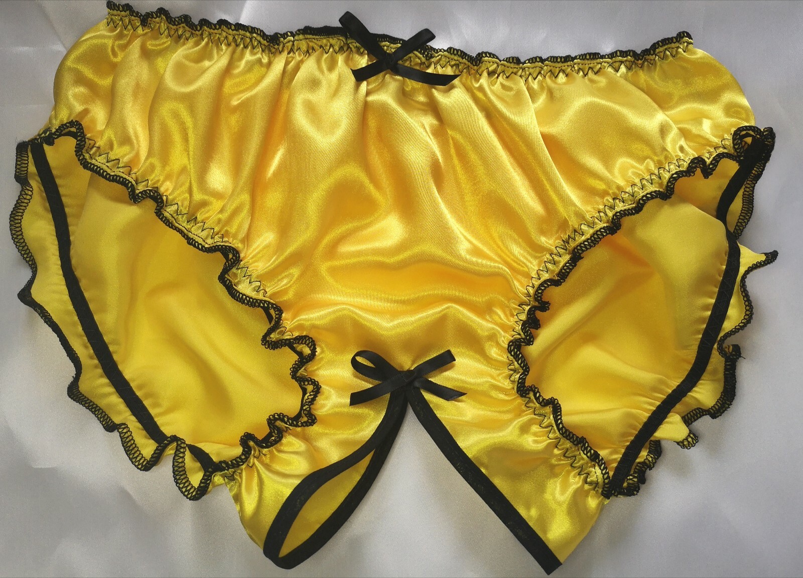 🌸MADE TO ORDER* “SATIN SISSY” CROTCHLESS Knickers any size&colour 🌸