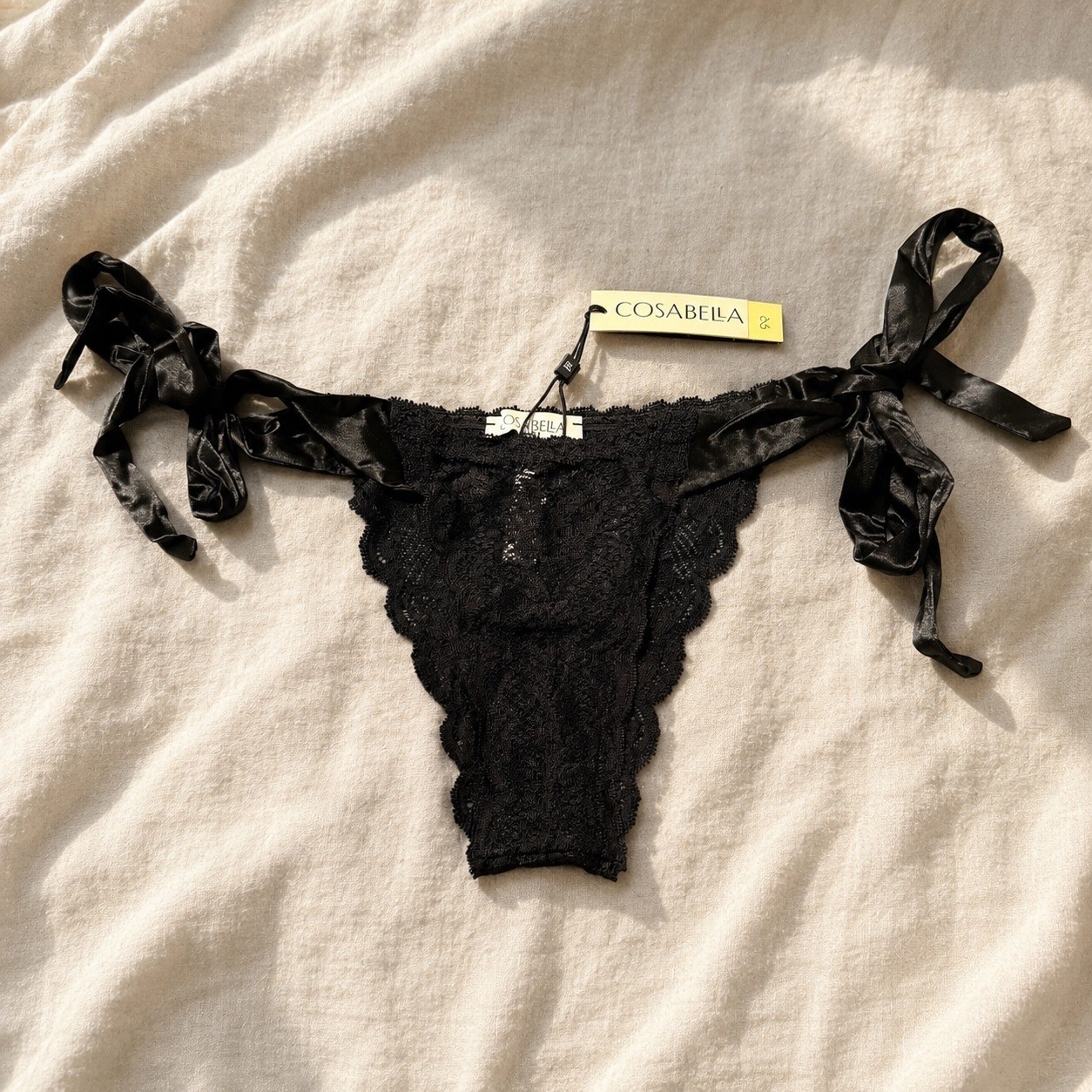 COSABELLA Never Say Never Side Tie Brazilian Panty Black Lace Size/ M/L – NWT