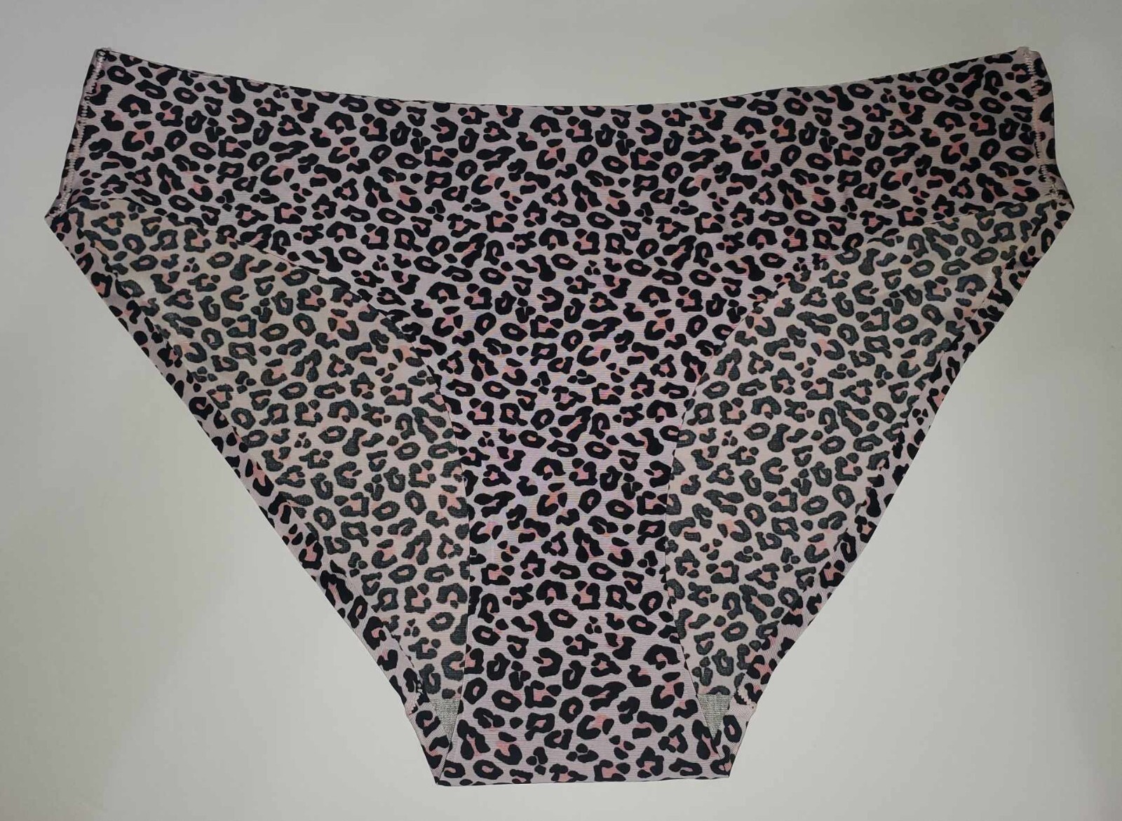 Seamless Panty Low Rise Briefs Silky Cute Breathable Stretchy Sexy Size L 🔥