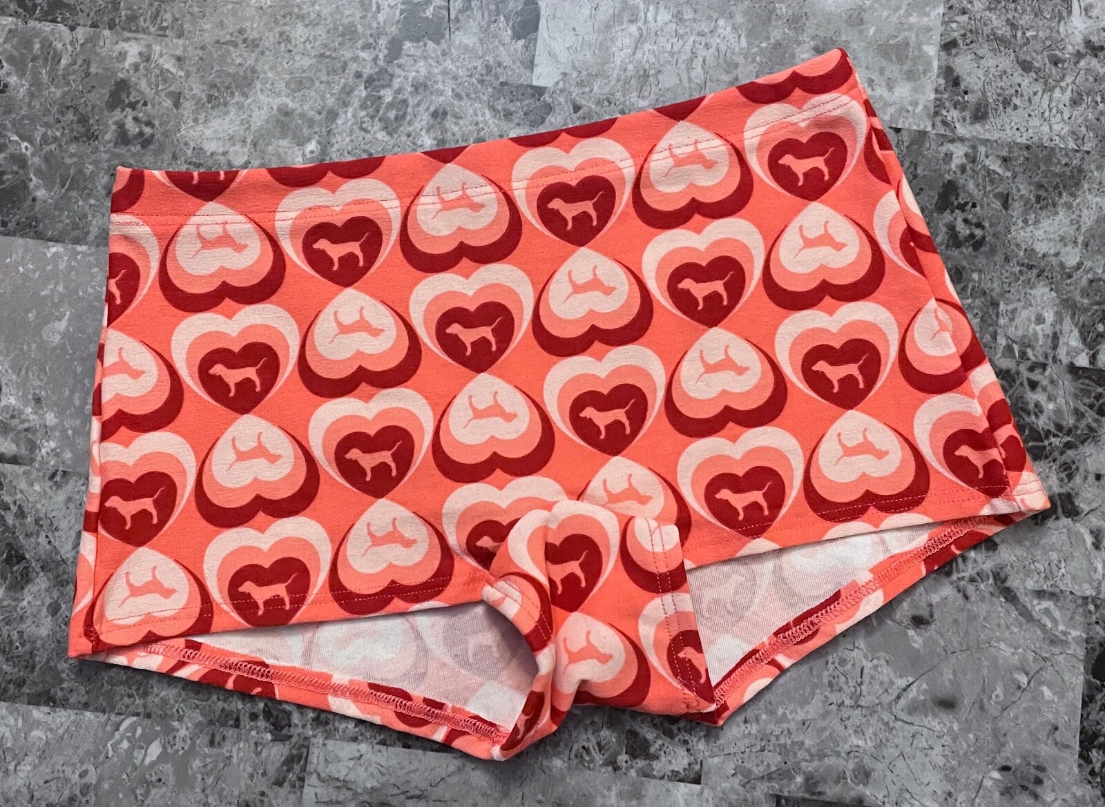 NWOT VICTORIA’S SECRET PINK RED HEART DOG LOGO BOYSHORT SHORTIE PANTIES