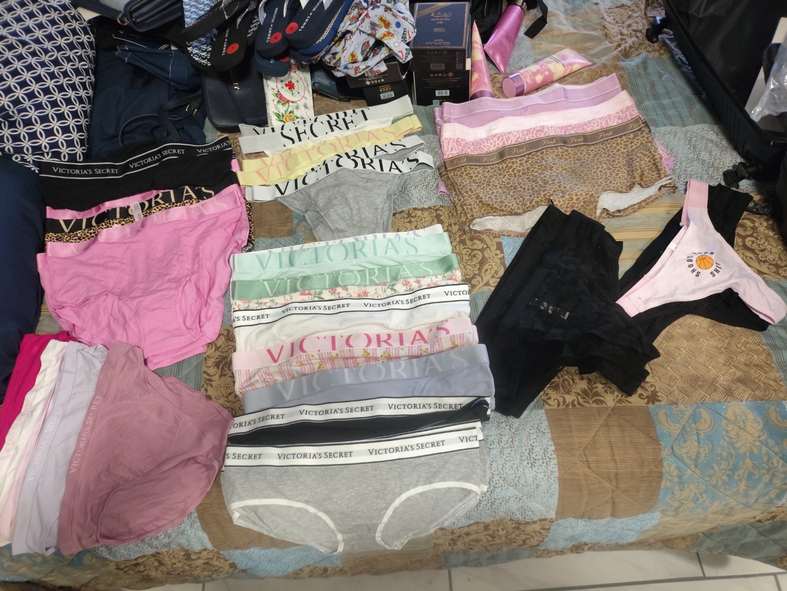 Victoria’s Secret & Calvin Klein Women’s Mixed Size Cotton Logo Panties Lot