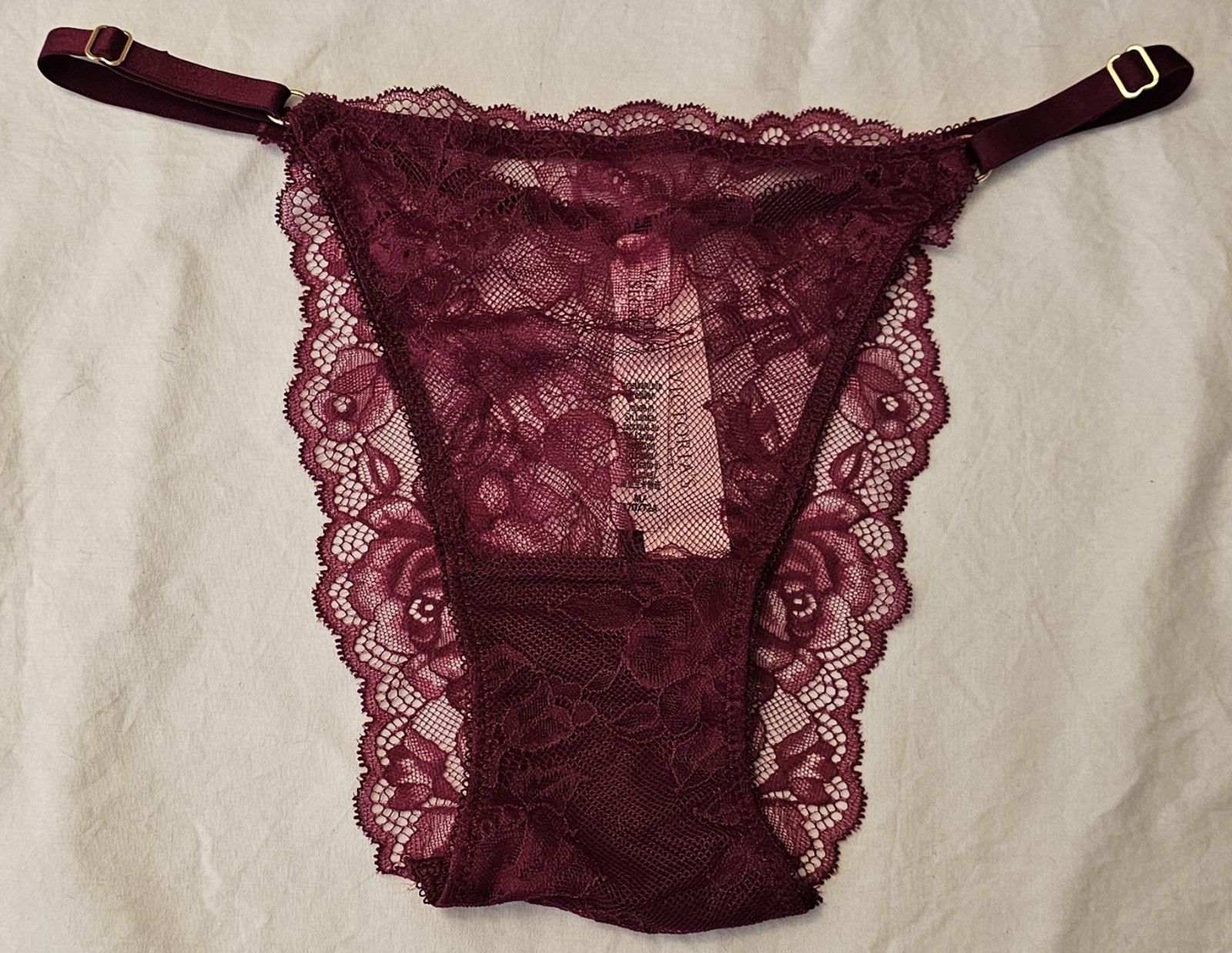 Size Medium Brazilian Victoria’s Secret Adjustable Waist New With Tags