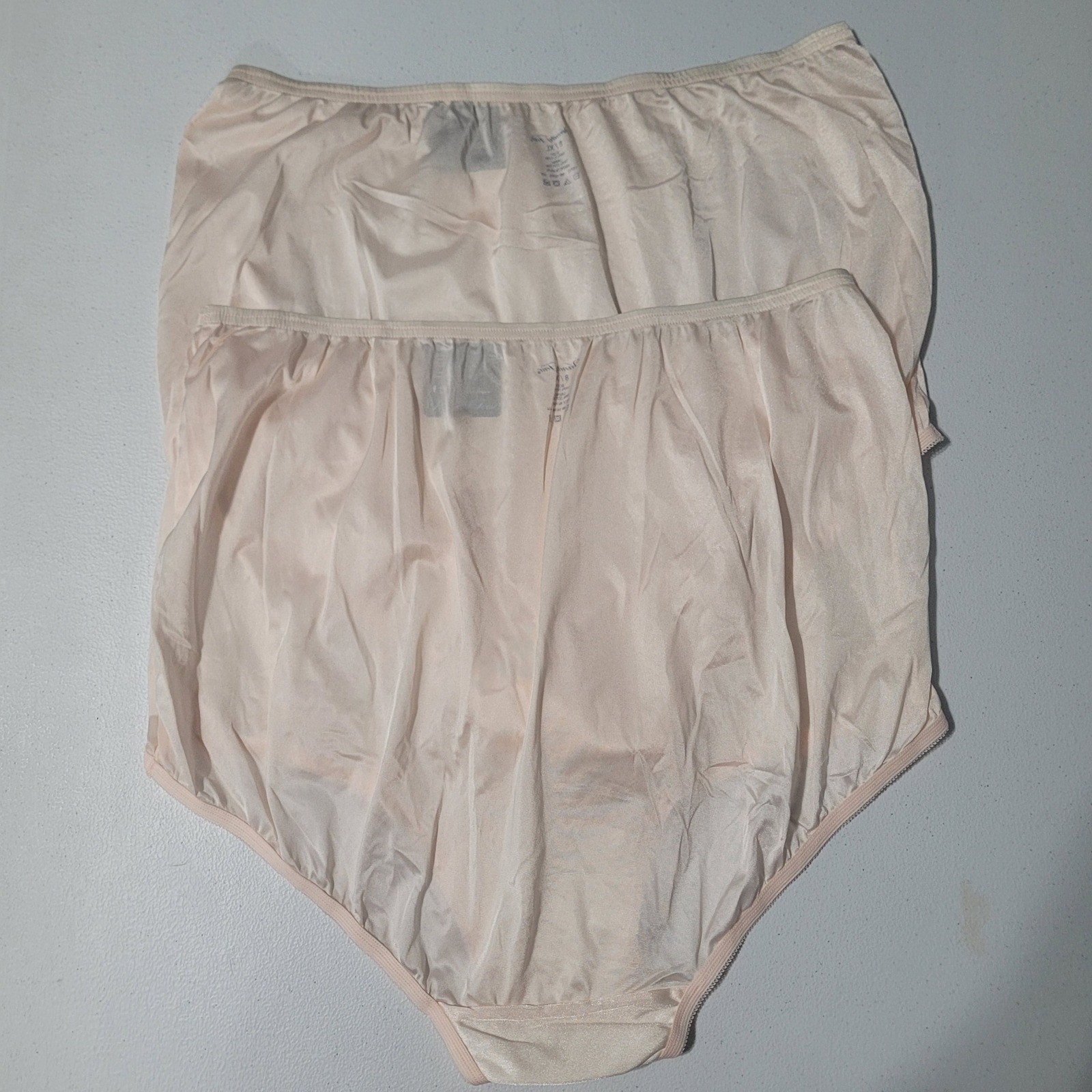 Vanity Fair Perfectly Yours Tailored Briefs Blushing Pink Size 8 XL NWT Lot of 2