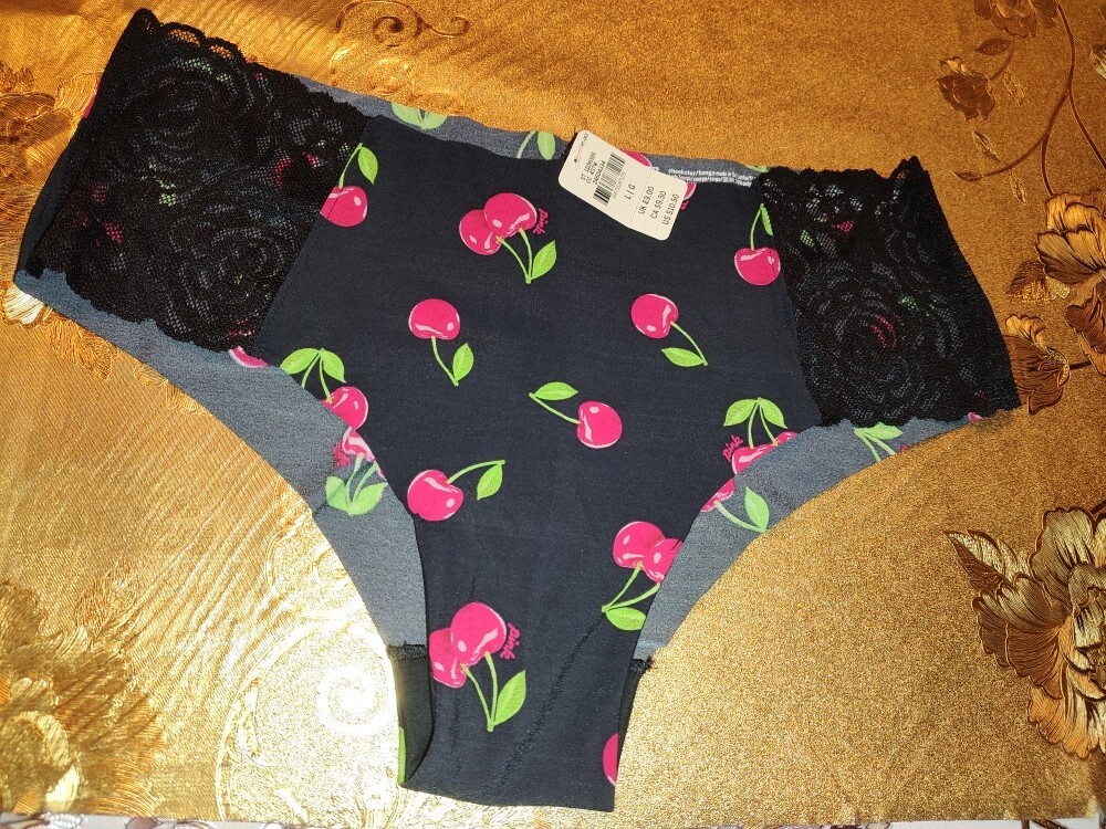 New with tag Pink by Victoria’s Secret Black Panties with Red Cherries Size L