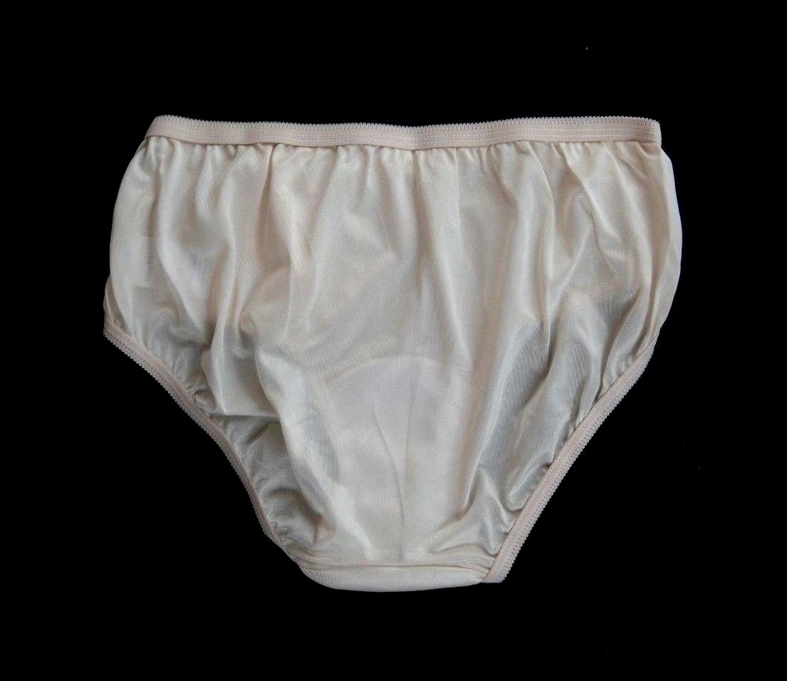 DIXIE BELLE 100% Nylon Lace Embroidery Beige Hipster Brief Size 6/Medium