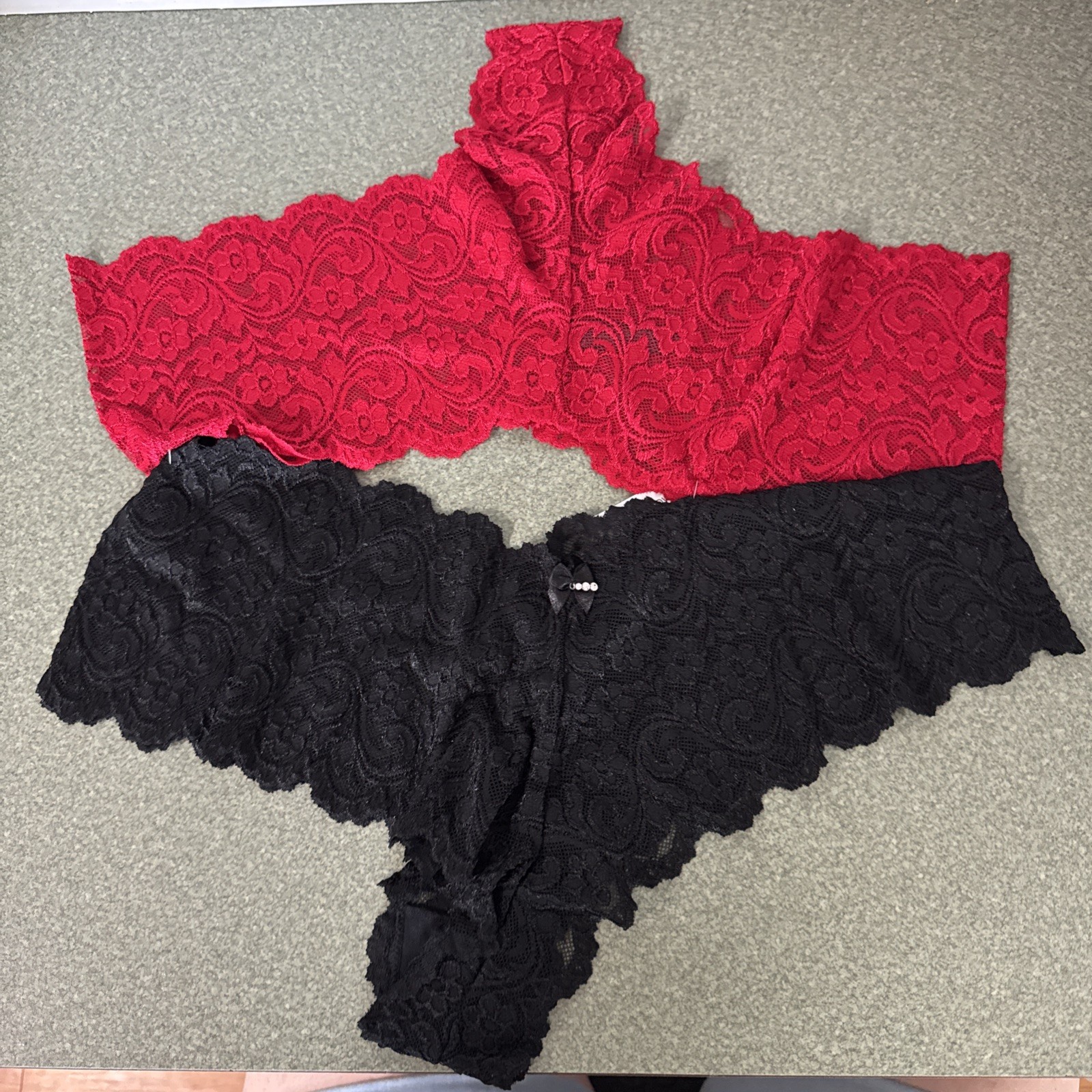 2pc. Smart & Sexy Women’s Signature Lace Cheeky Panty Fuchsia Size 10 NWT