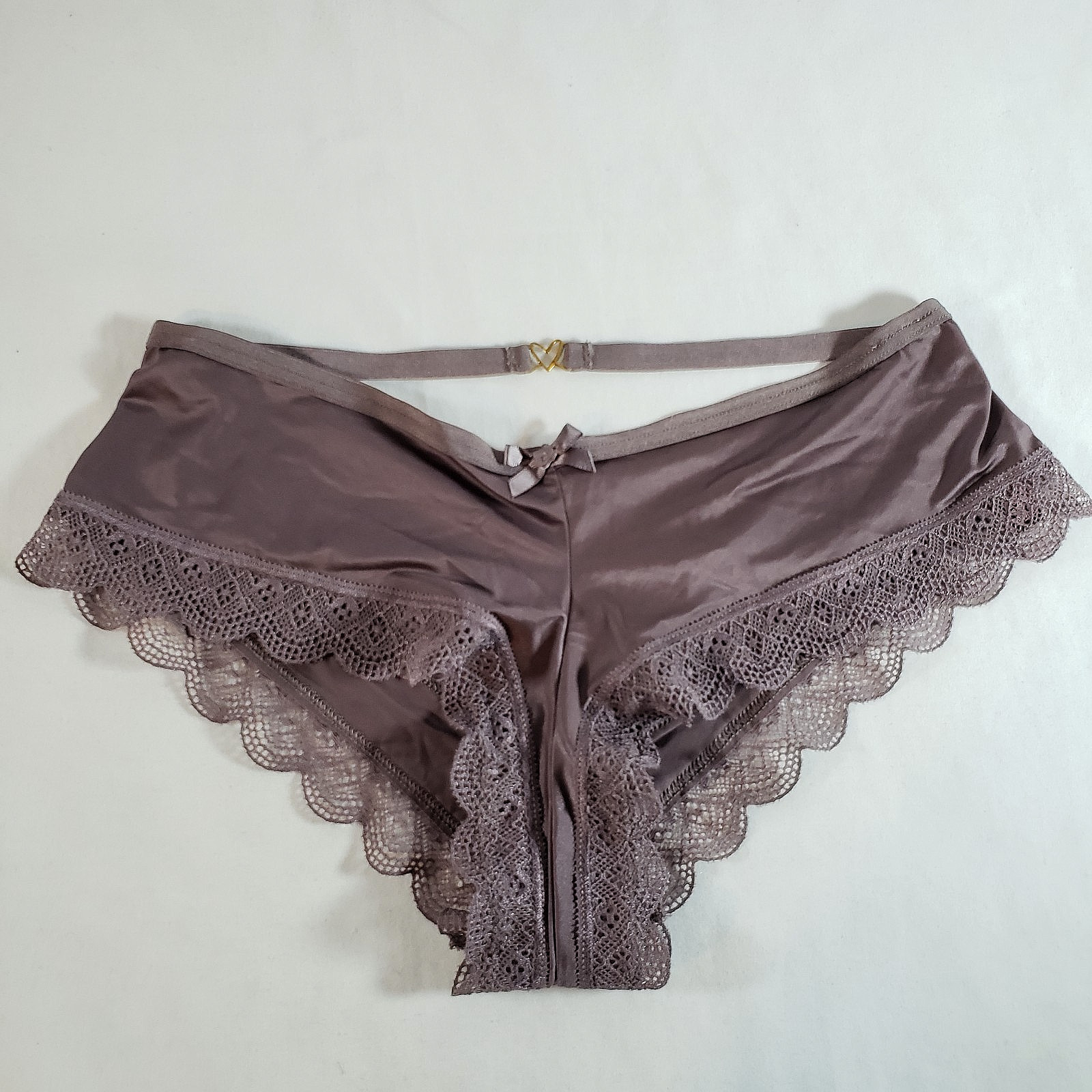 Victoria’s Secret Smooth Satin Cheeky Small Mauve Purple Lace Trim Corset Back