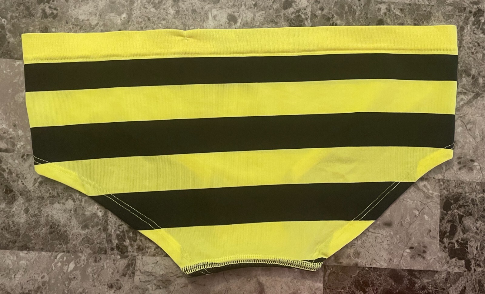 NWT VICTORIA’S SECRET PINK M STRIPE YOGA SEAMLESS VINTAGE RARE HIPSTER PANTIES