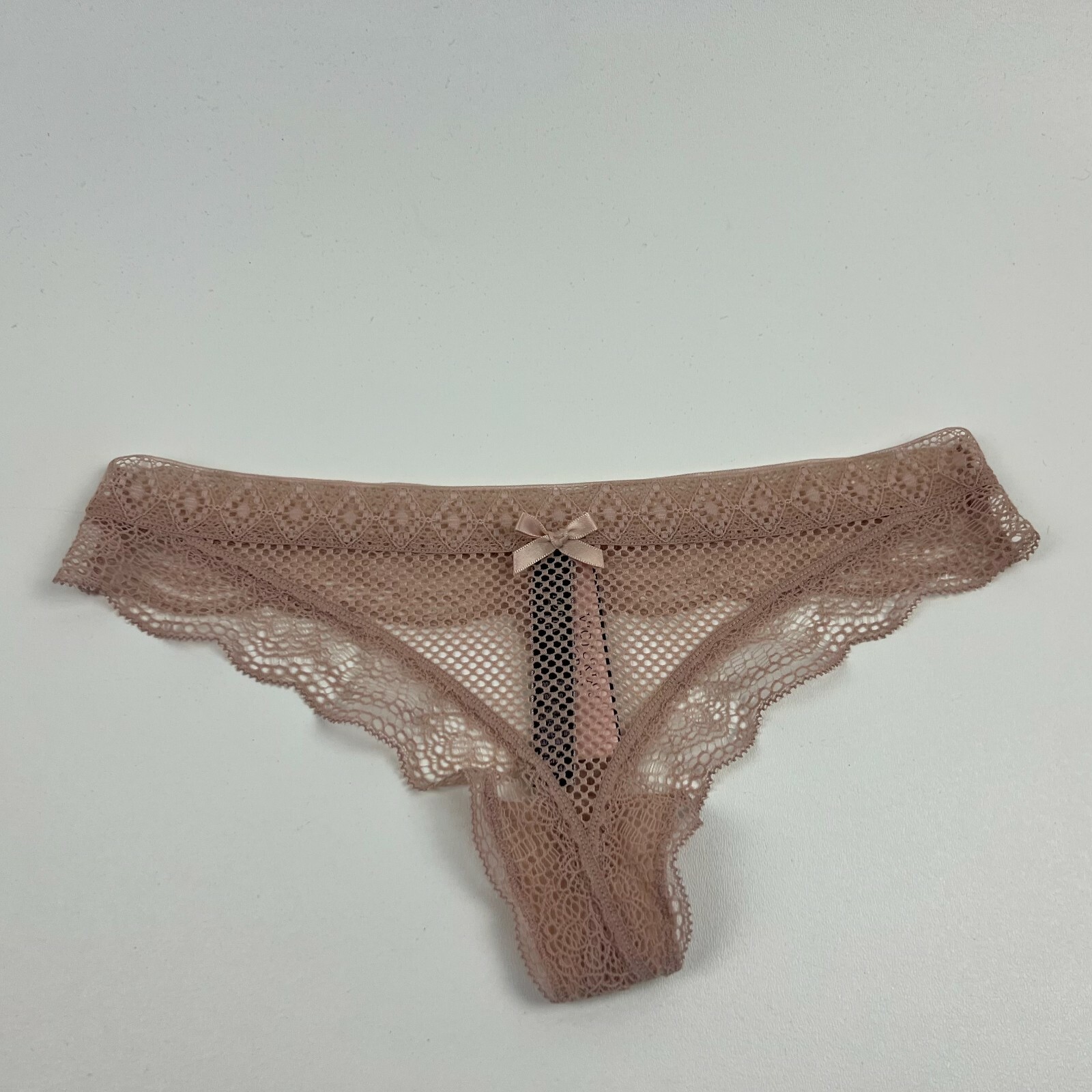 Victoria’s Secret Lace Trim Fishnet Thong / String Panty Beige Size XS NWT