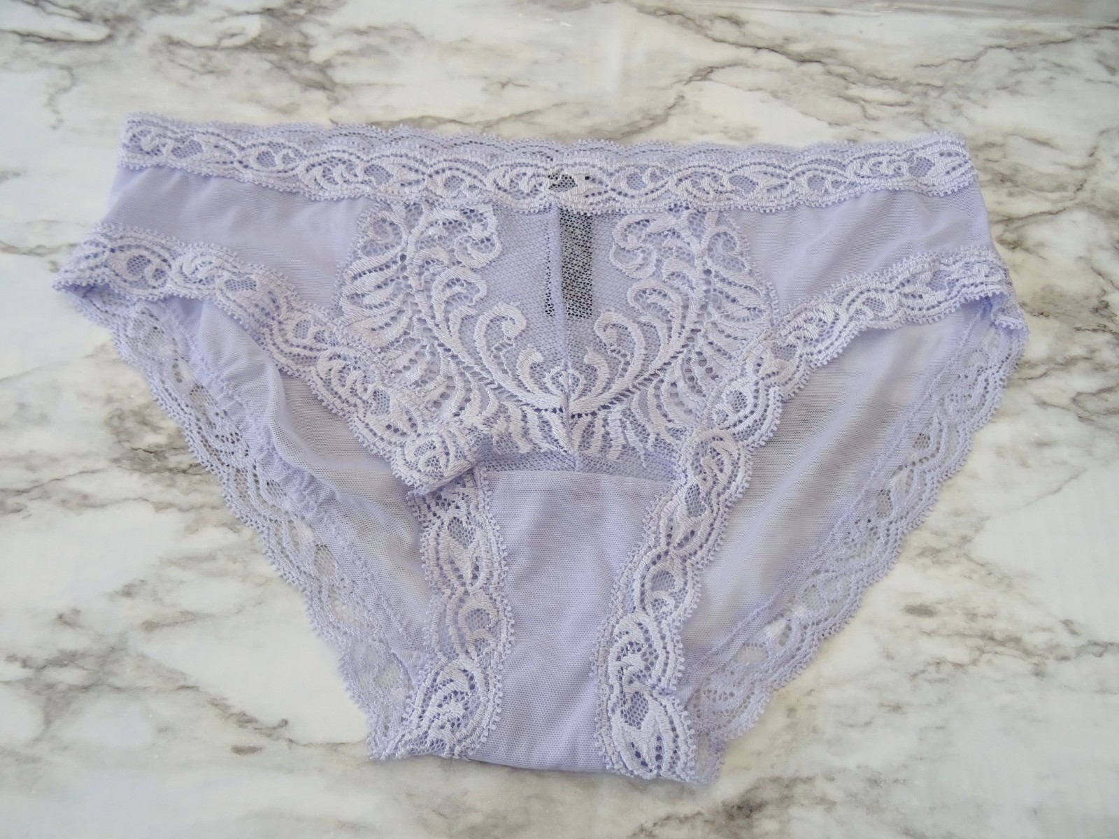 Natori 753023# Feathers Hipster 1-Pack Panties US Size M
